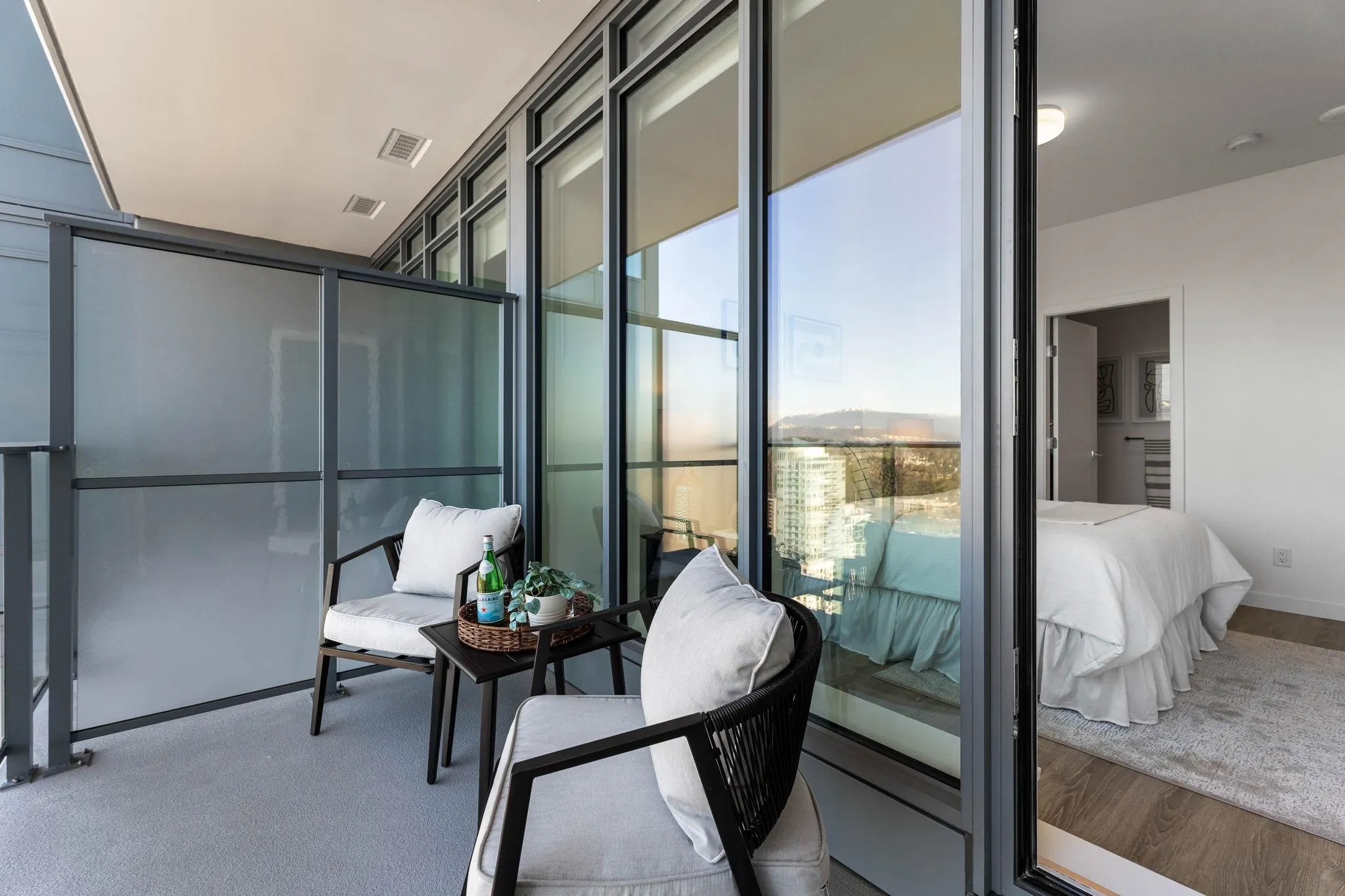 3903 680 Quayside Drive