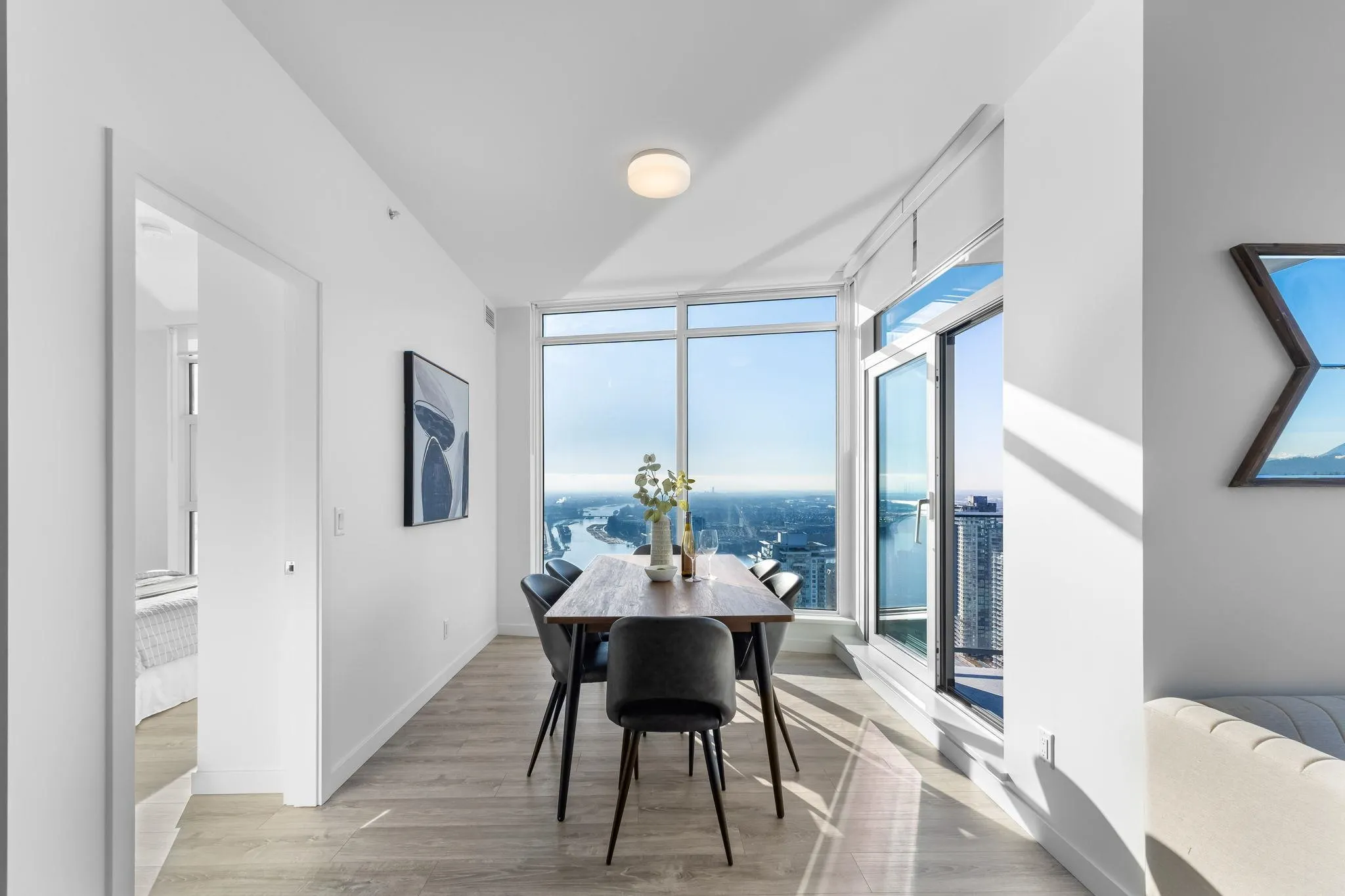 3903 680 Quayside Drive