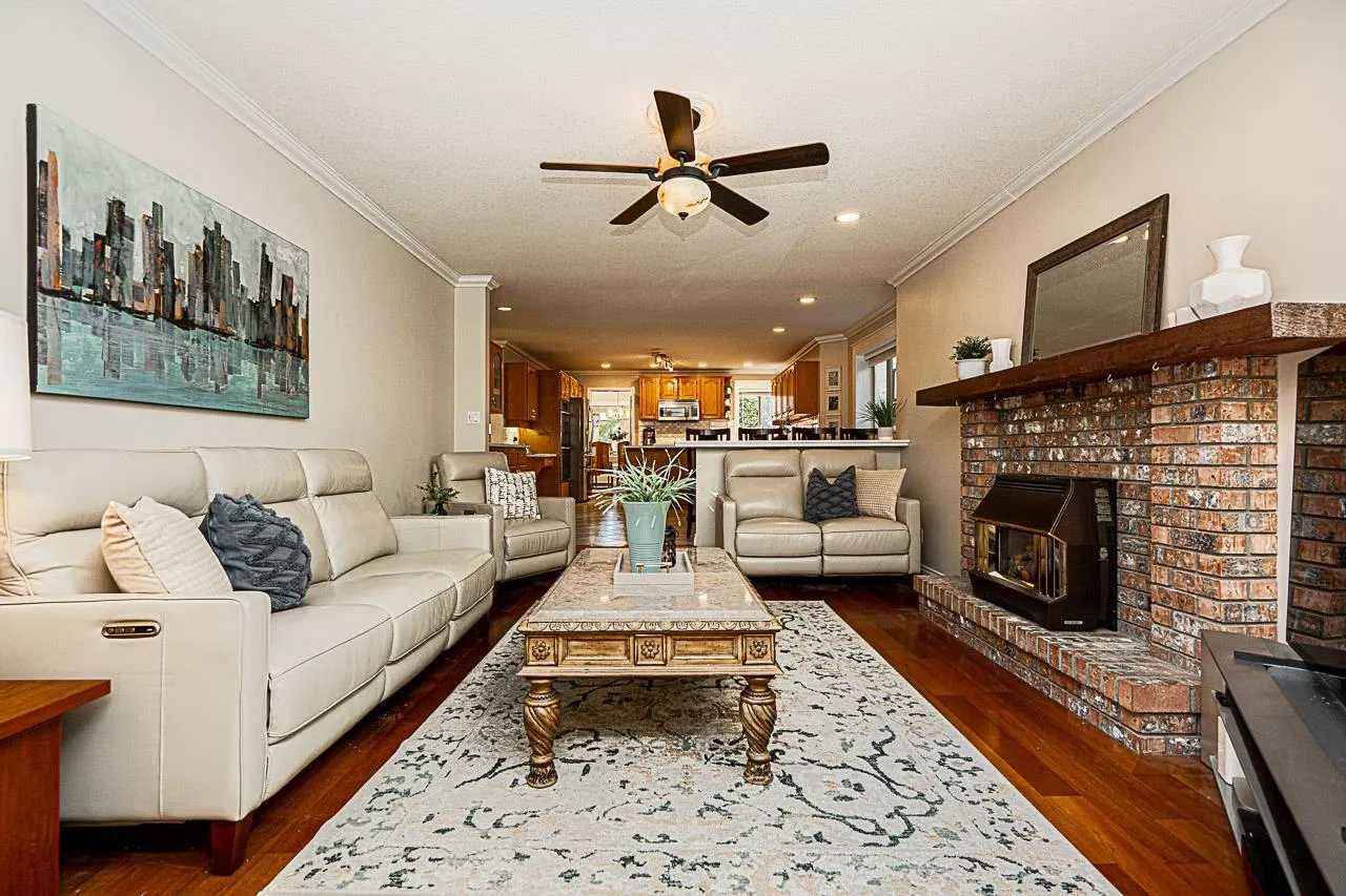 10874 Cherry Lane