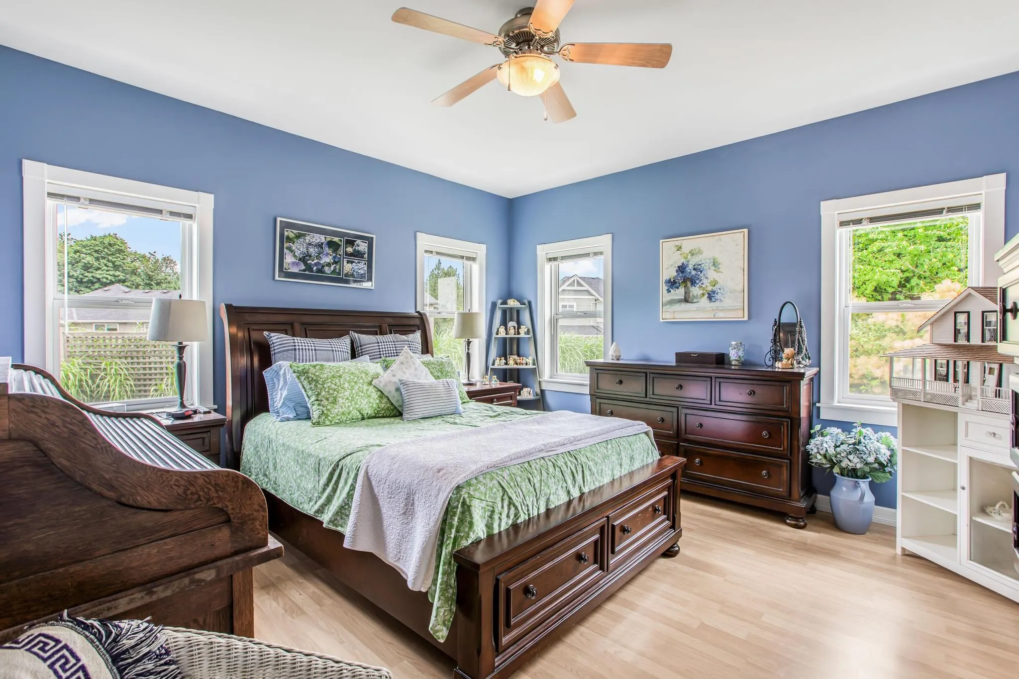 8455 Jack Crescent