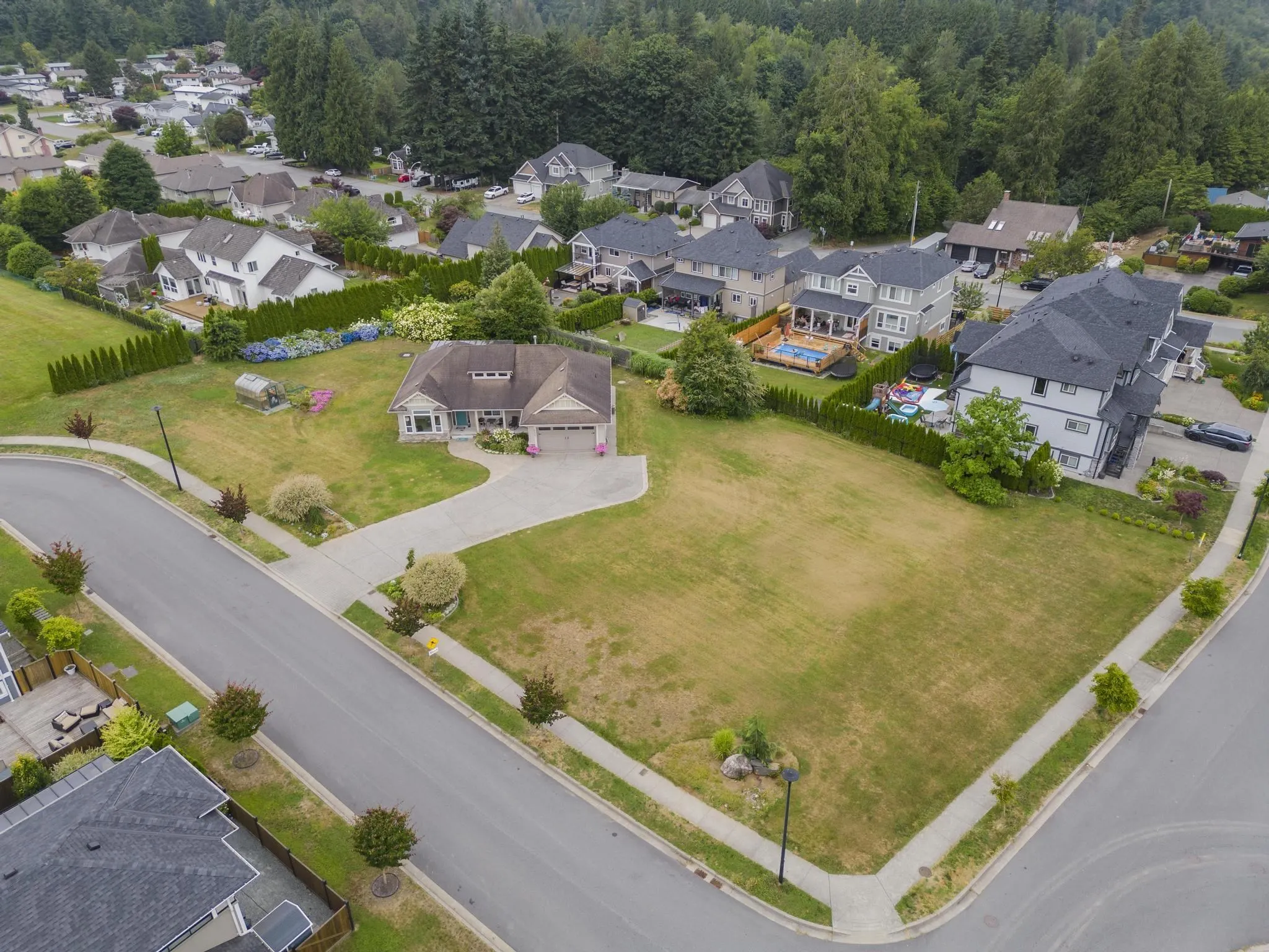 8455 Jack Crescent