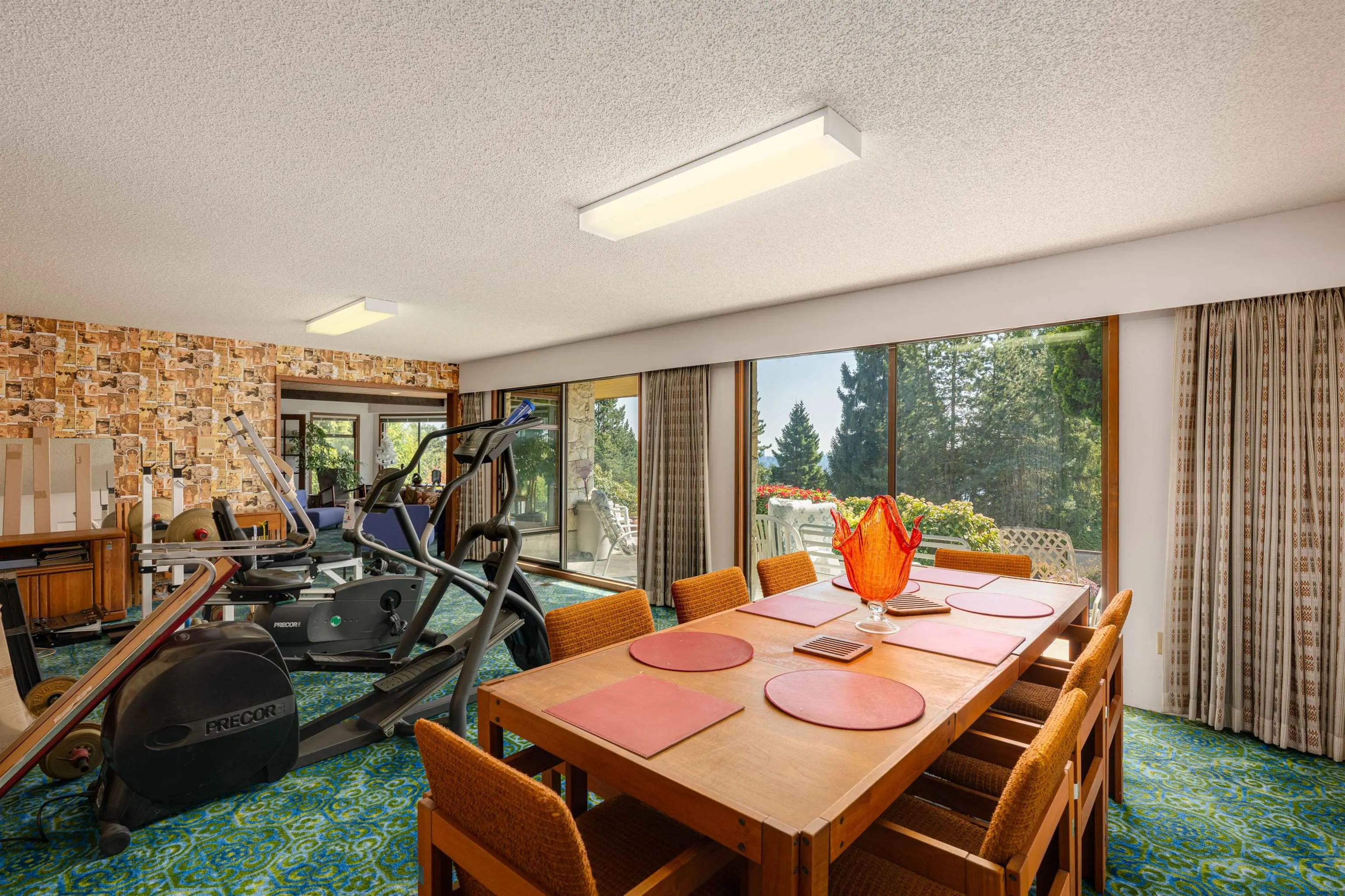 1343 Tyrol Road