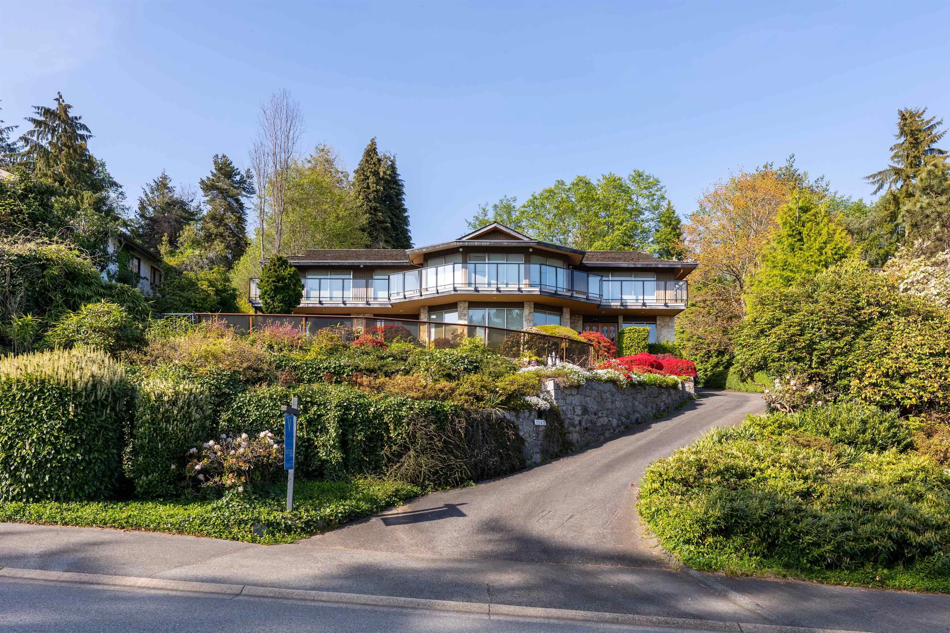 1343 Tyrol Road