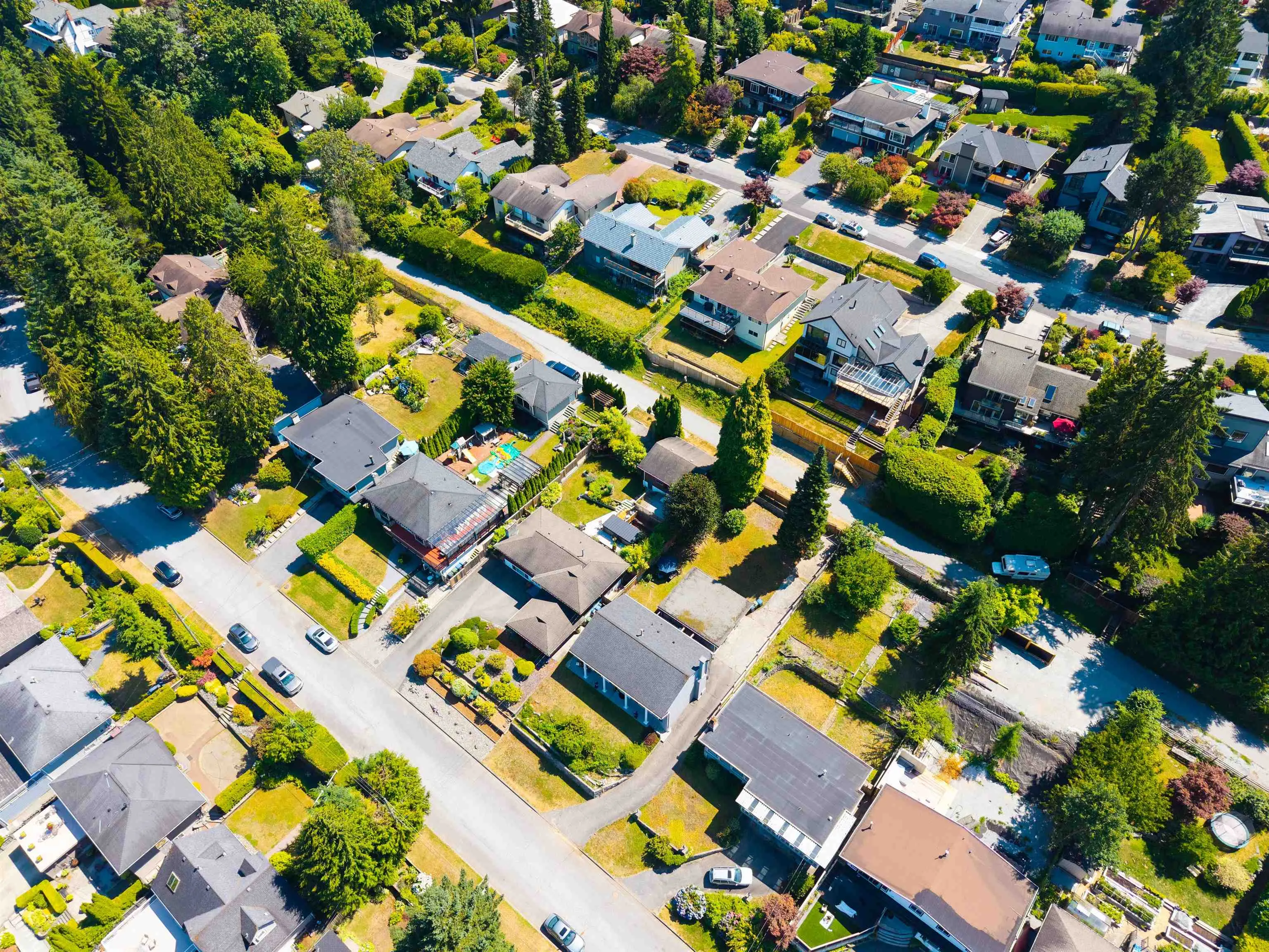 3321 Viewmount Drive