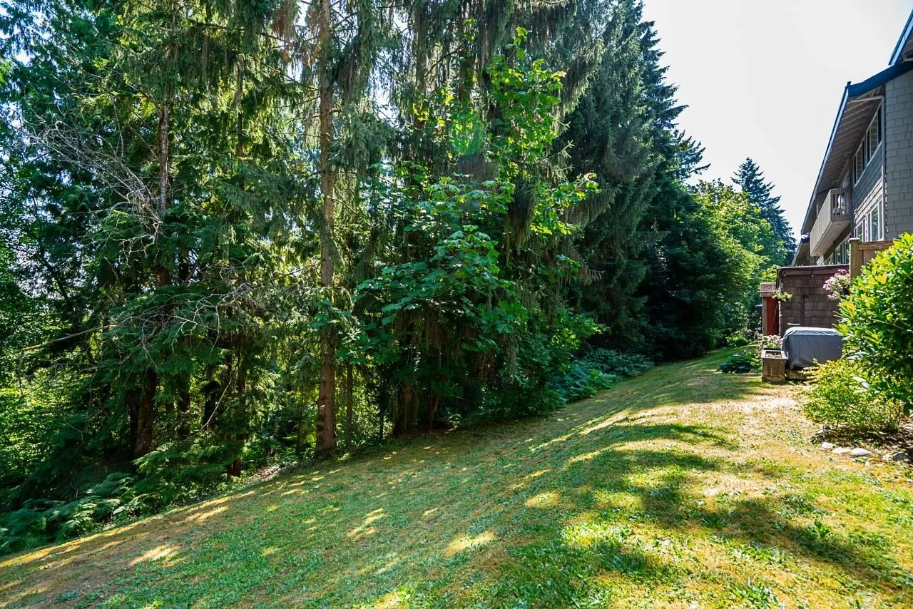 1166 Chateau Place