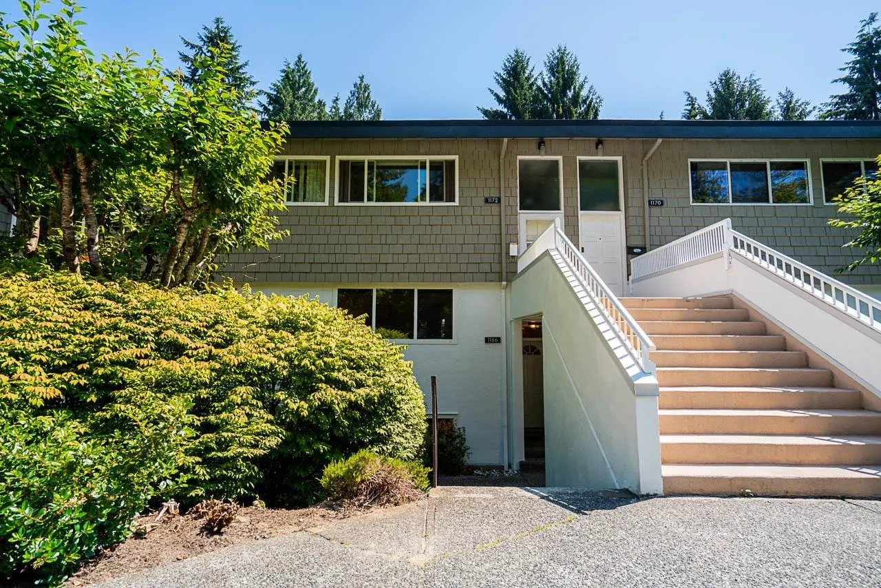 1166 Chateau Place