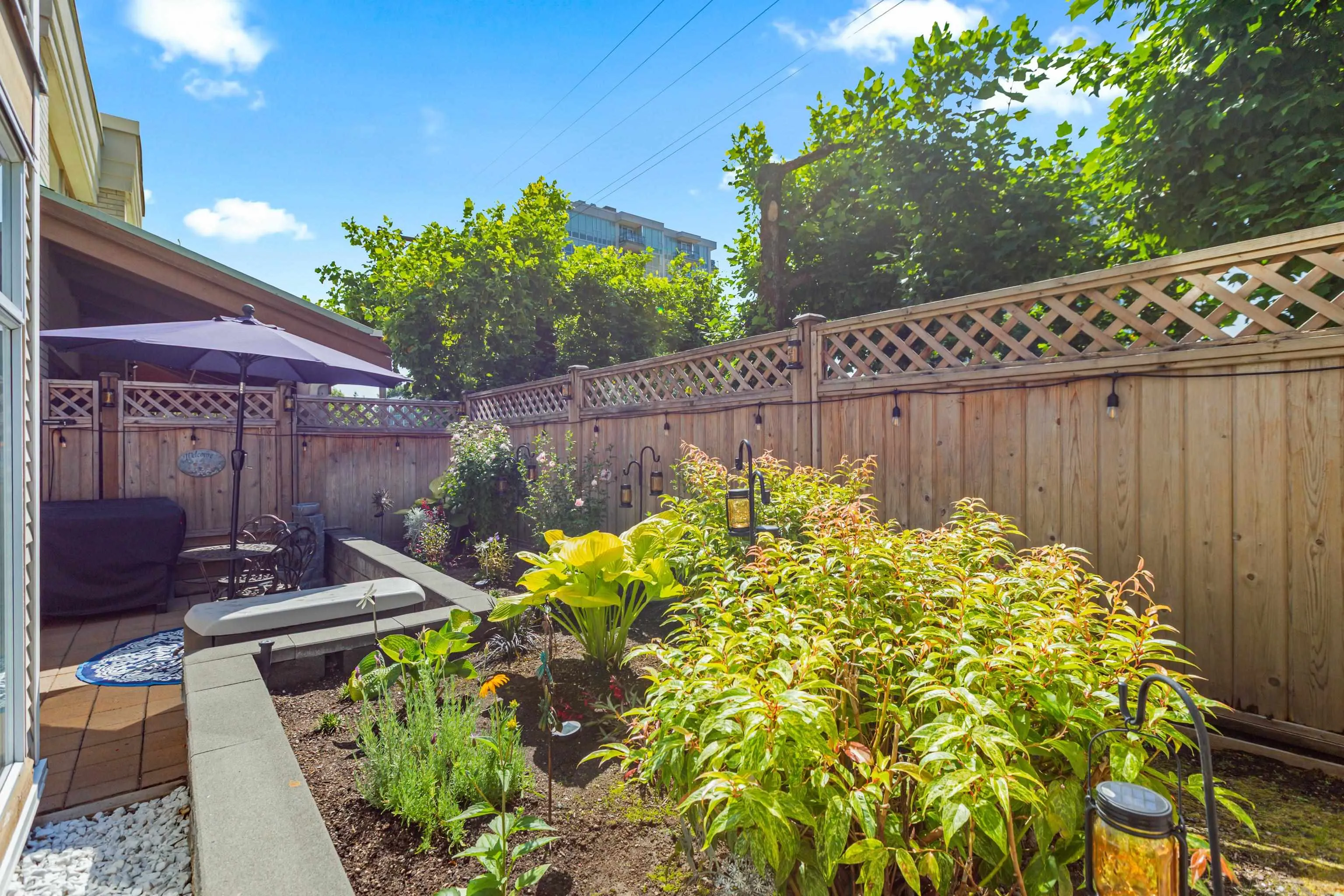 110 19131 Ford Road