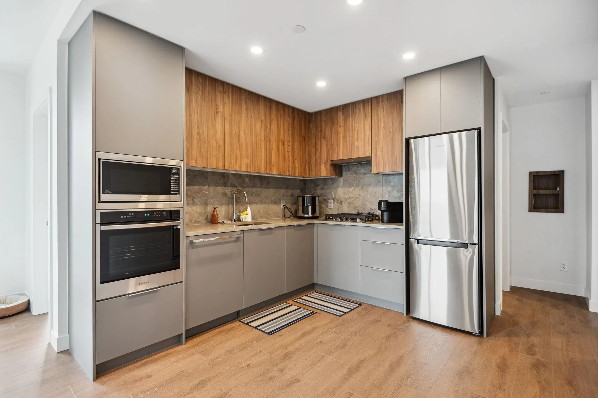 1709 13387 Old Yale Road