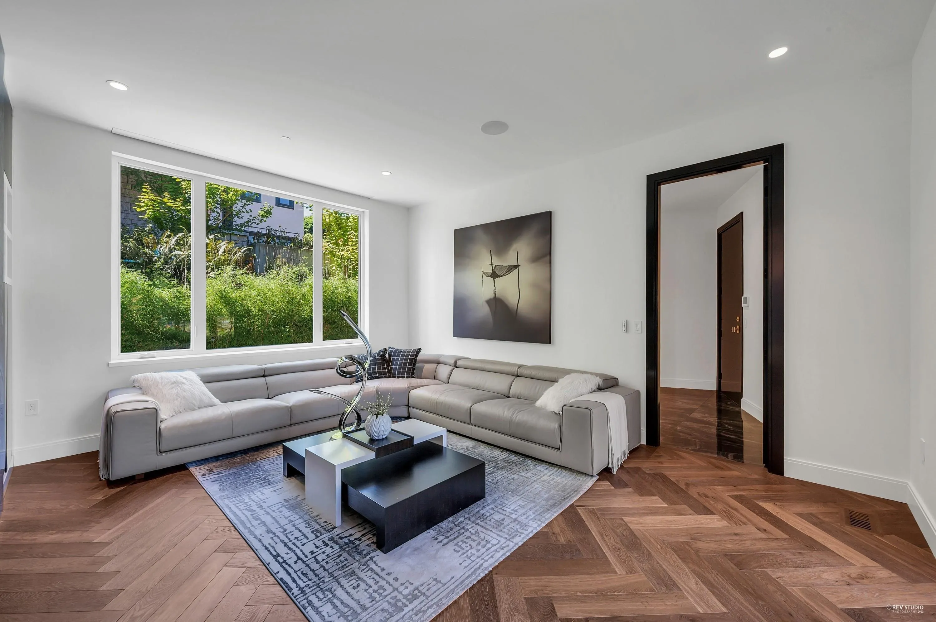 2121 Union Court
