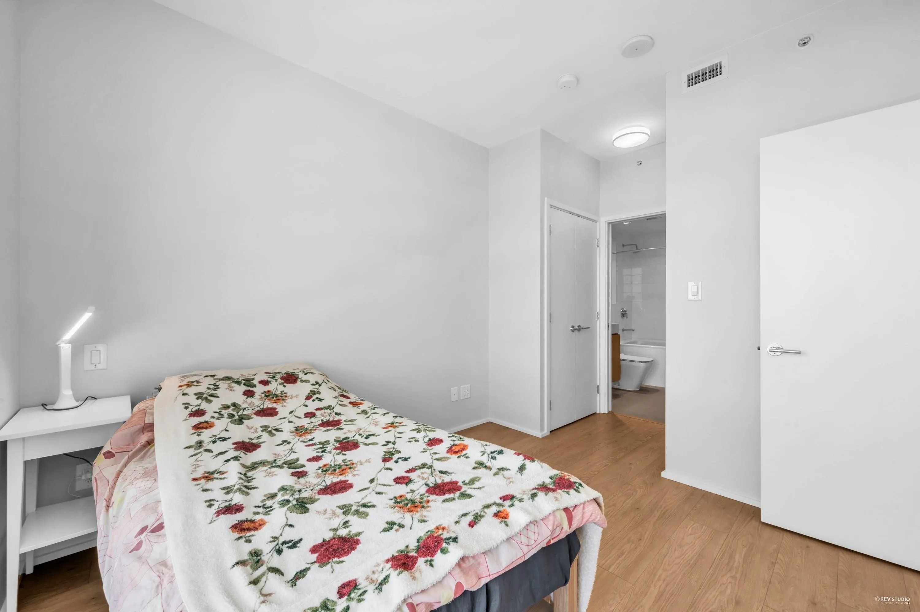 4704 1955 Alpha Way