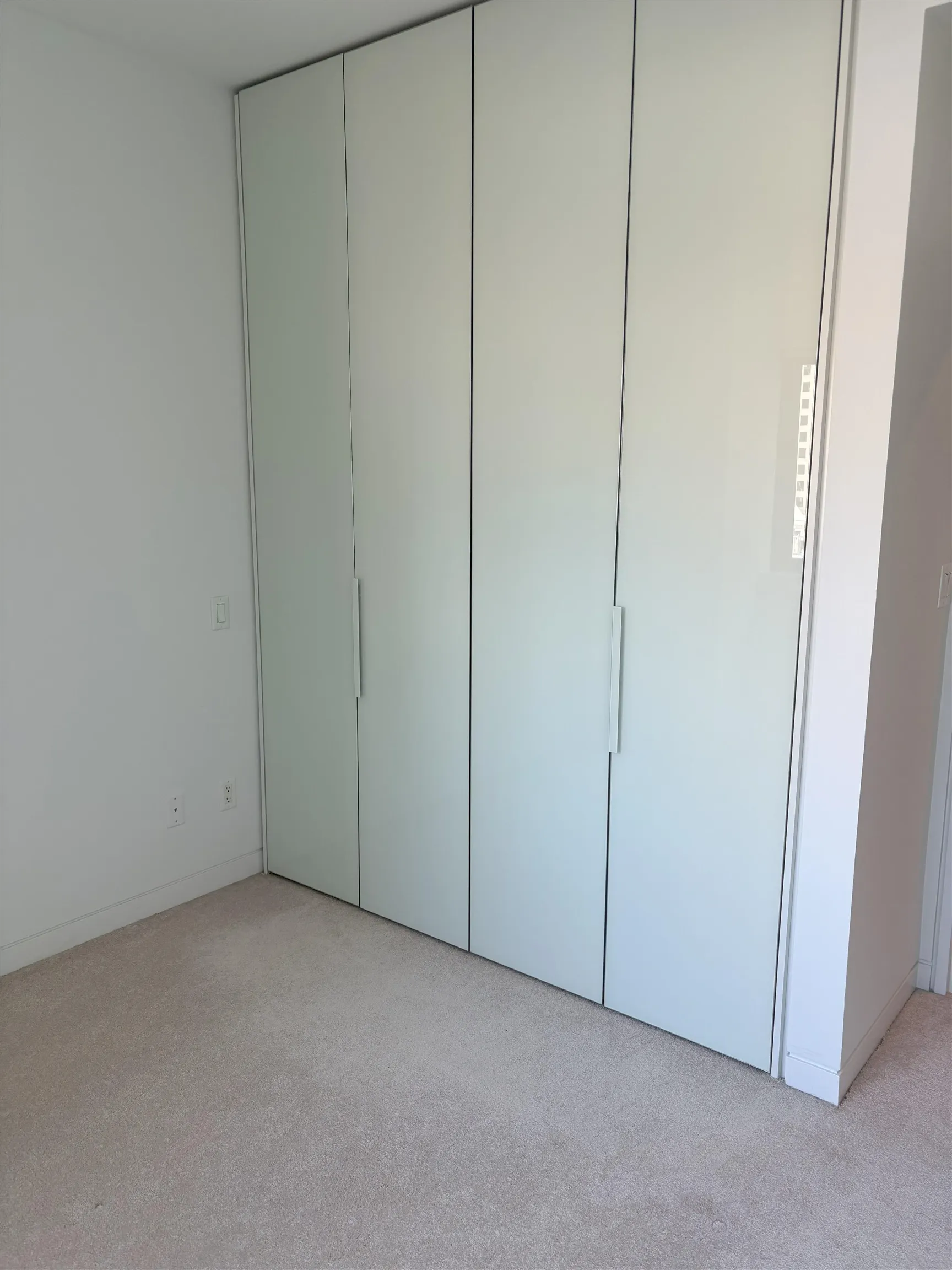 1806 838 W Hastings Street