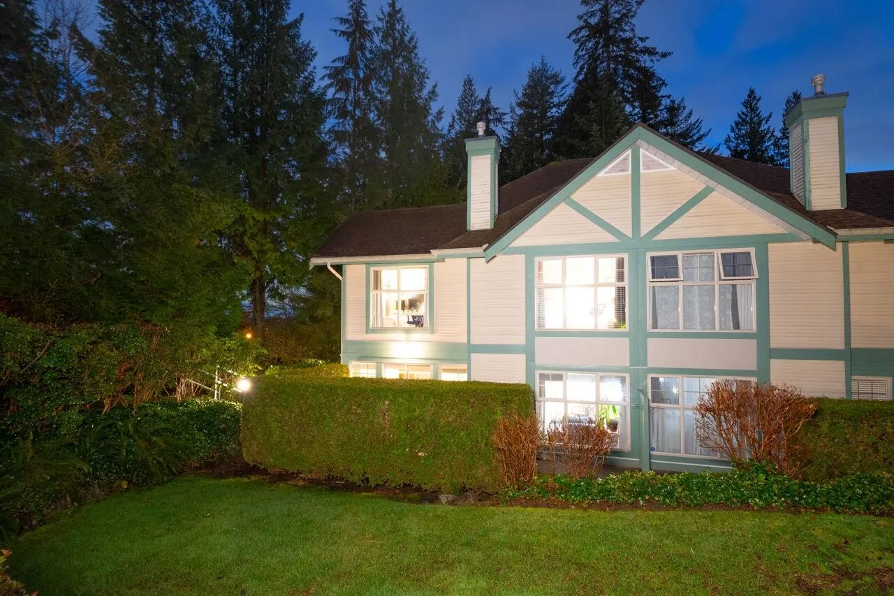 78 65 Foxwood Drive