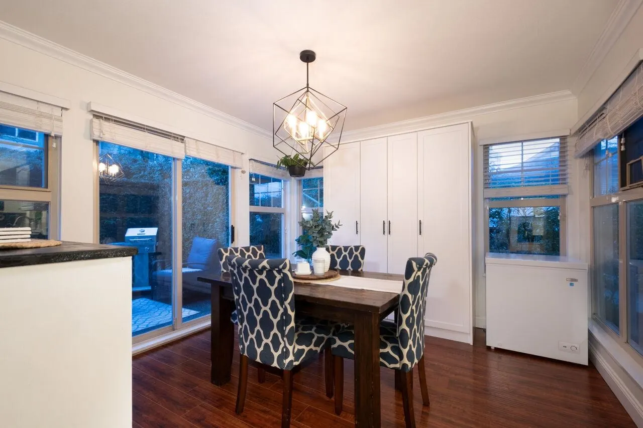 78 65 Foxwood Drive