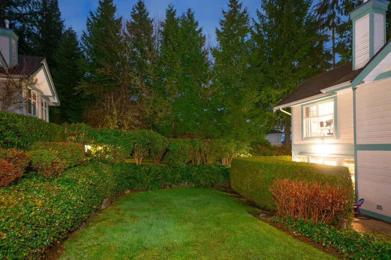 78 65 Foxwood Drive