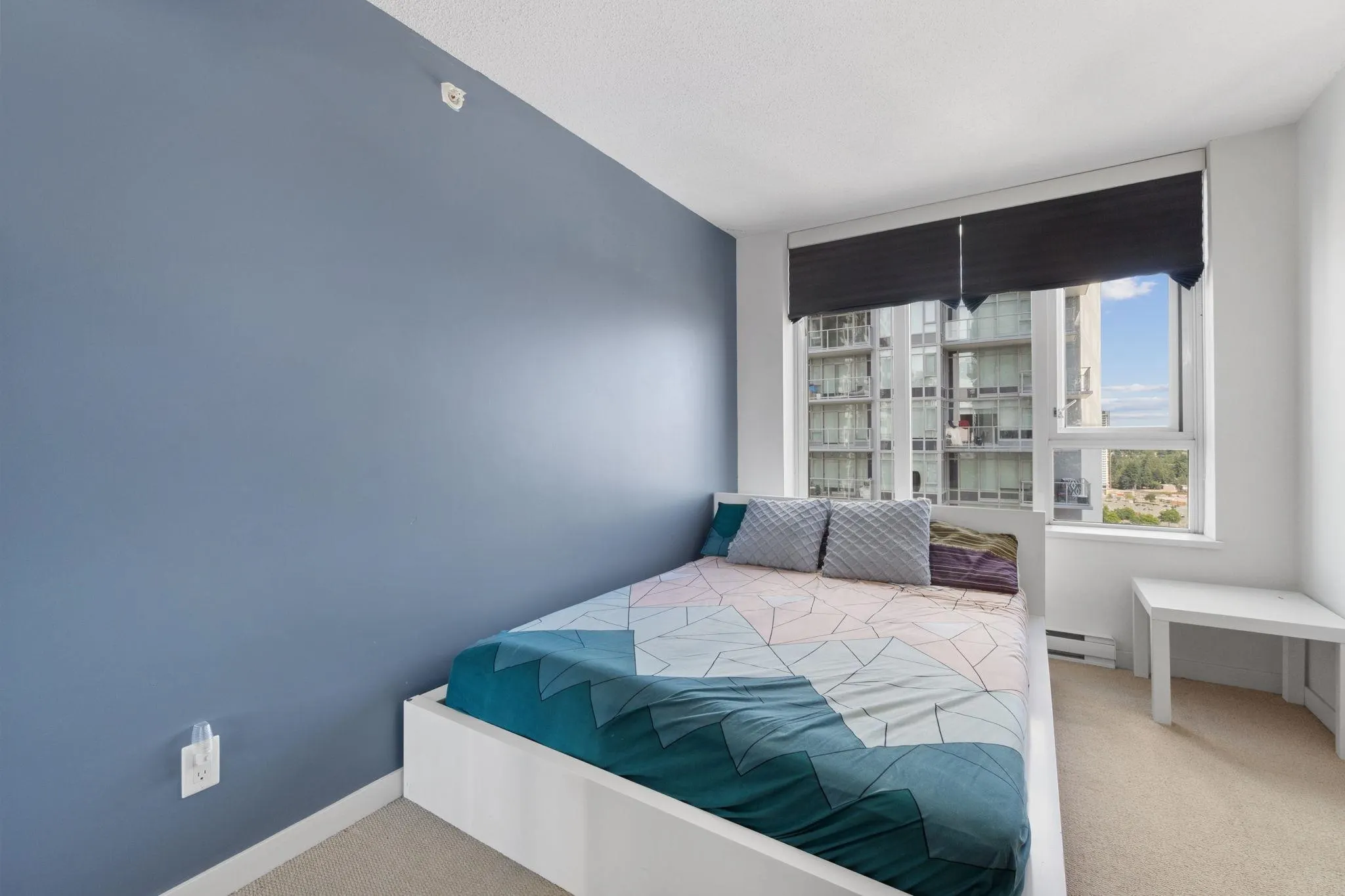 2606 13325 102a Avenue