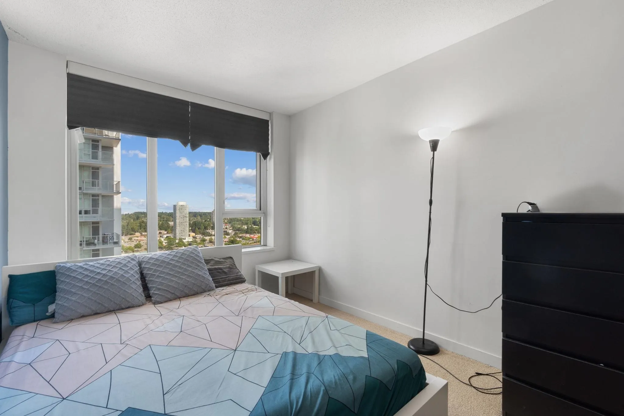 2606 13325 102a Avenue