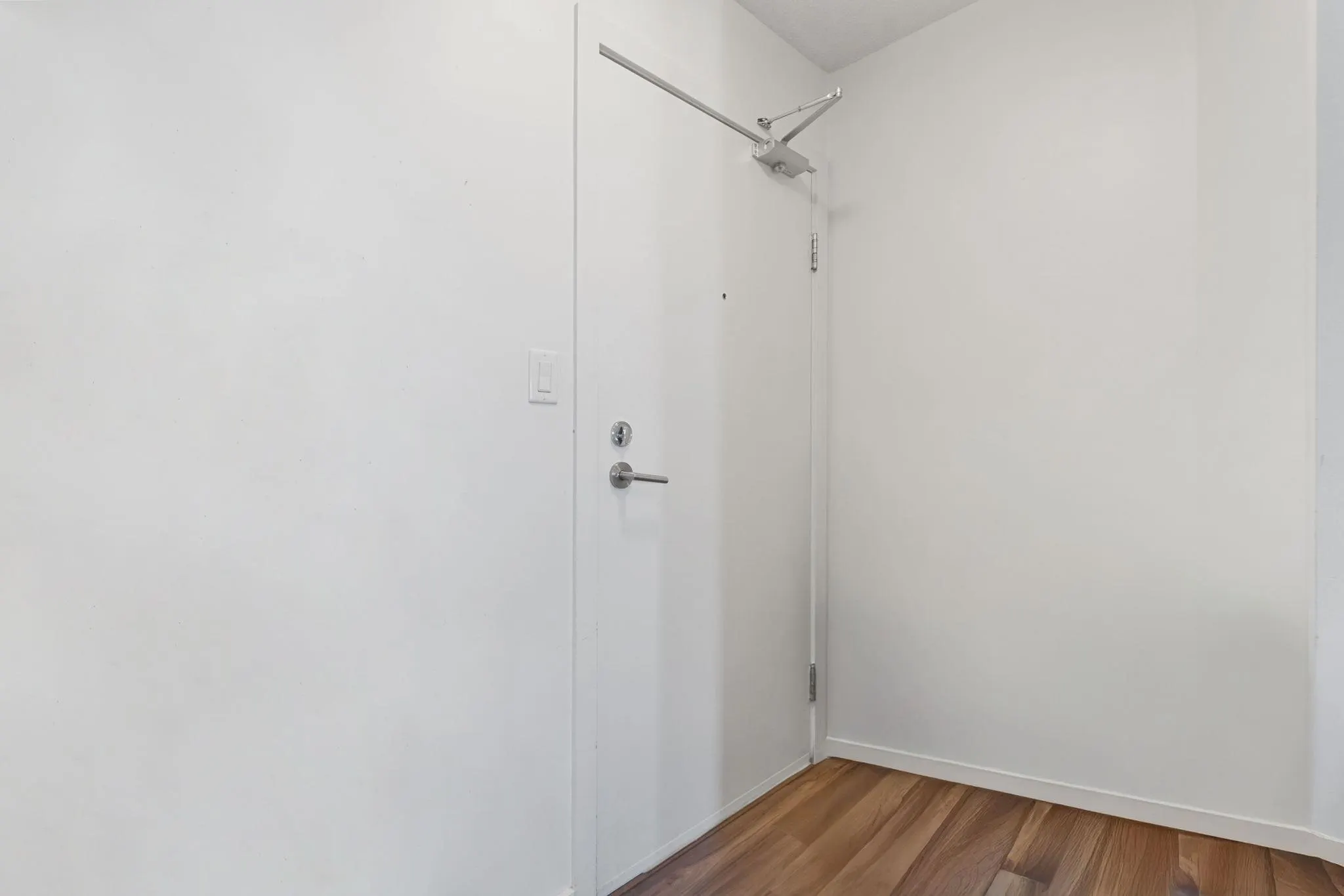 2606 13325 102a Avenue