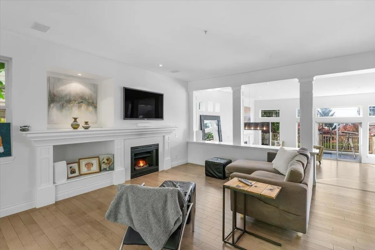 4949 Edendale Court