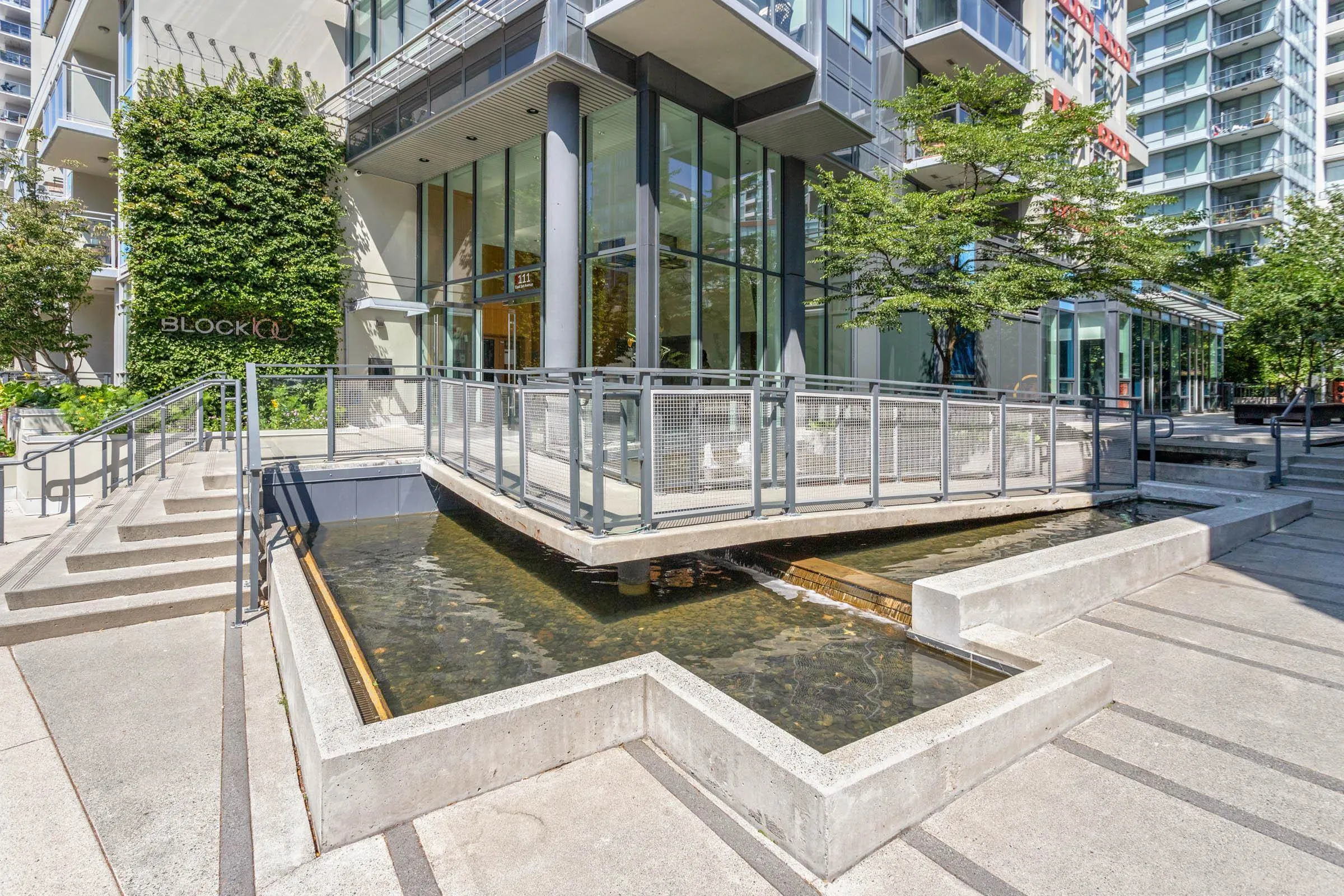 1502 111 E 1st Avenue