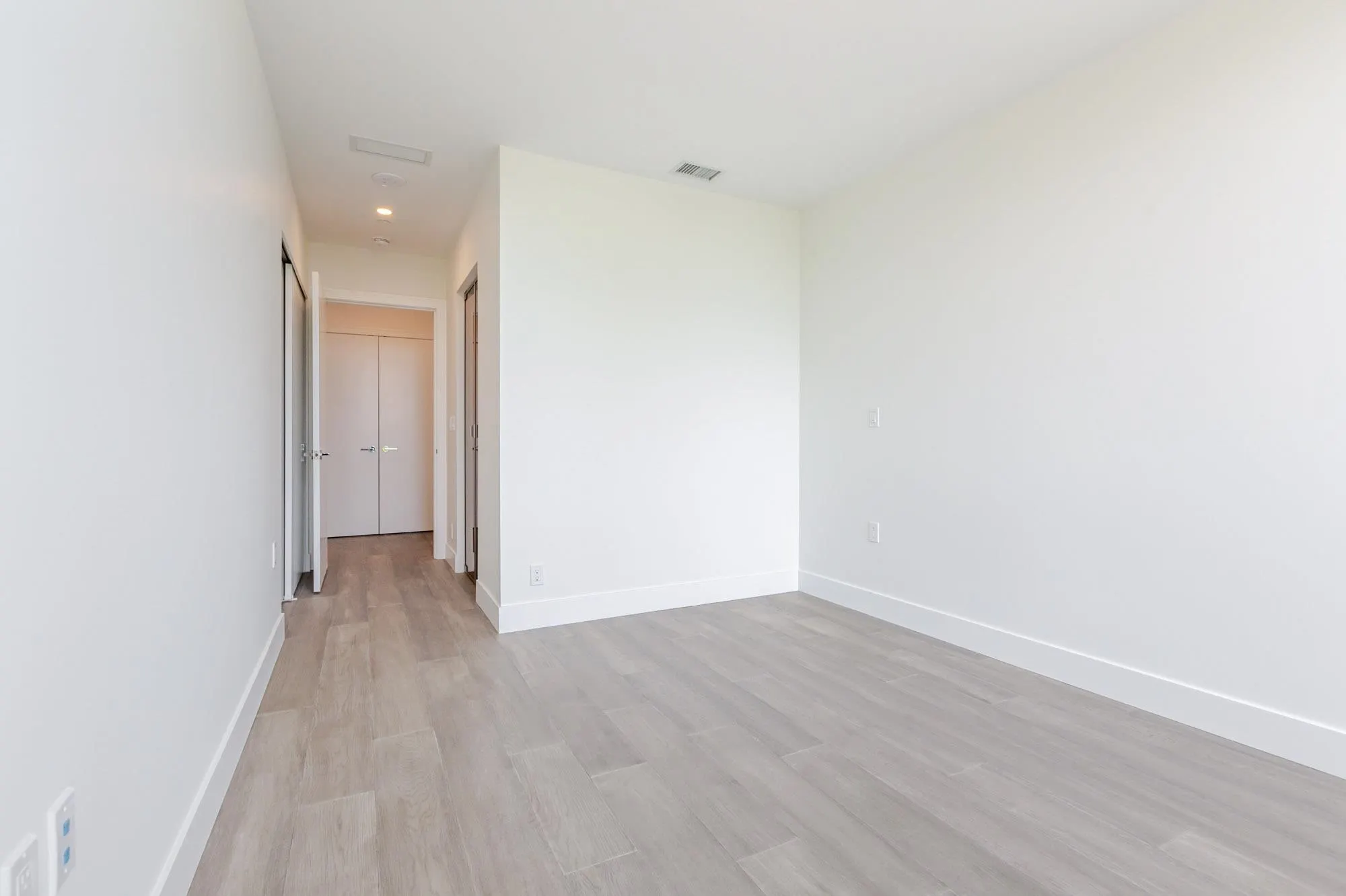 314 1342 Johnston Road