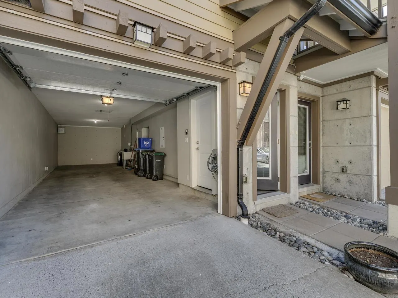 38326 Eaglewind Boulevard