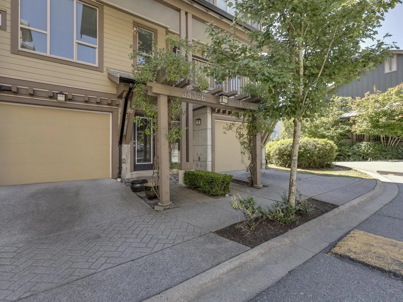 38326 Eaglewind Boulevard
