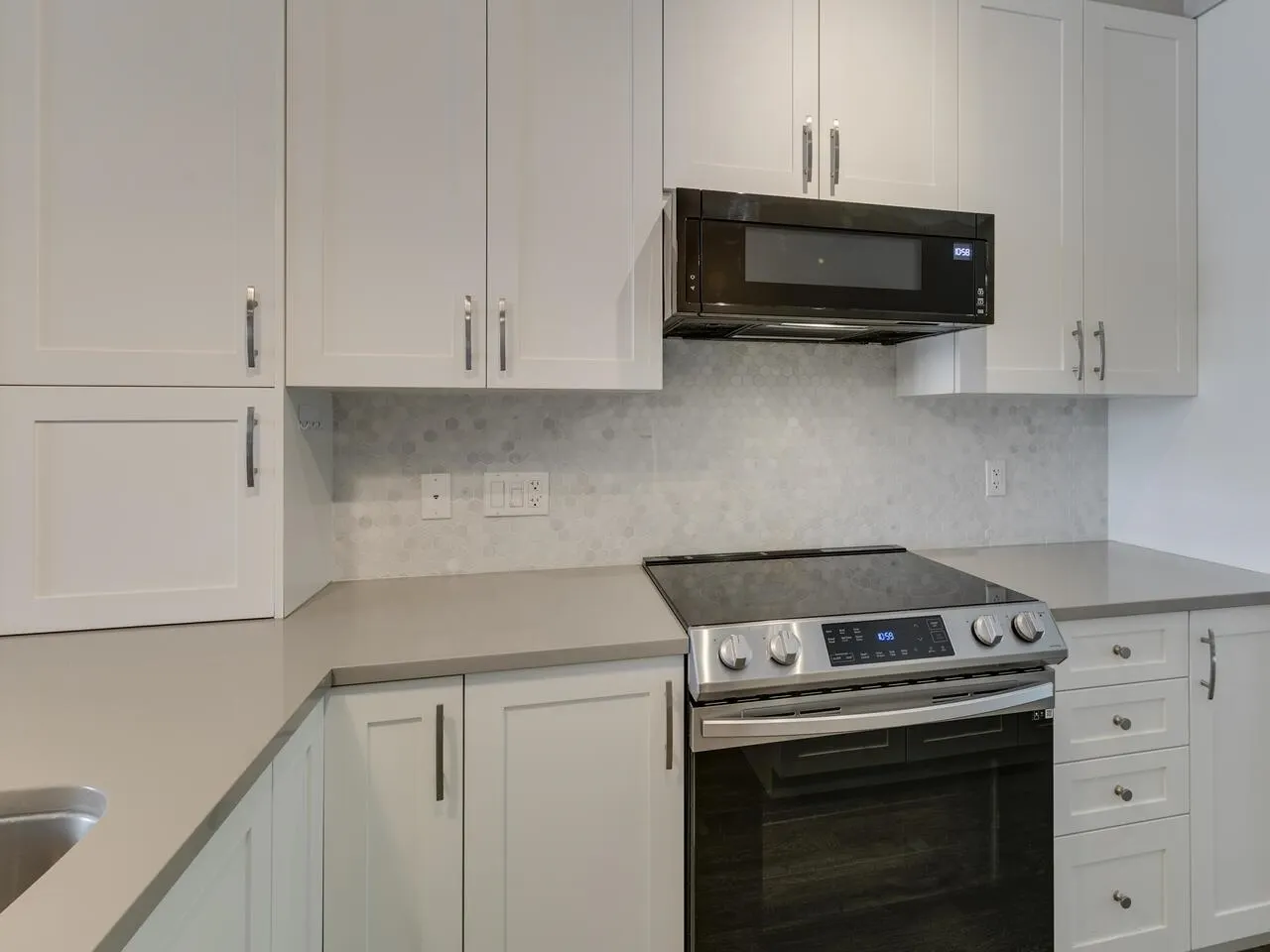 38326 Eaglewind Boulevard