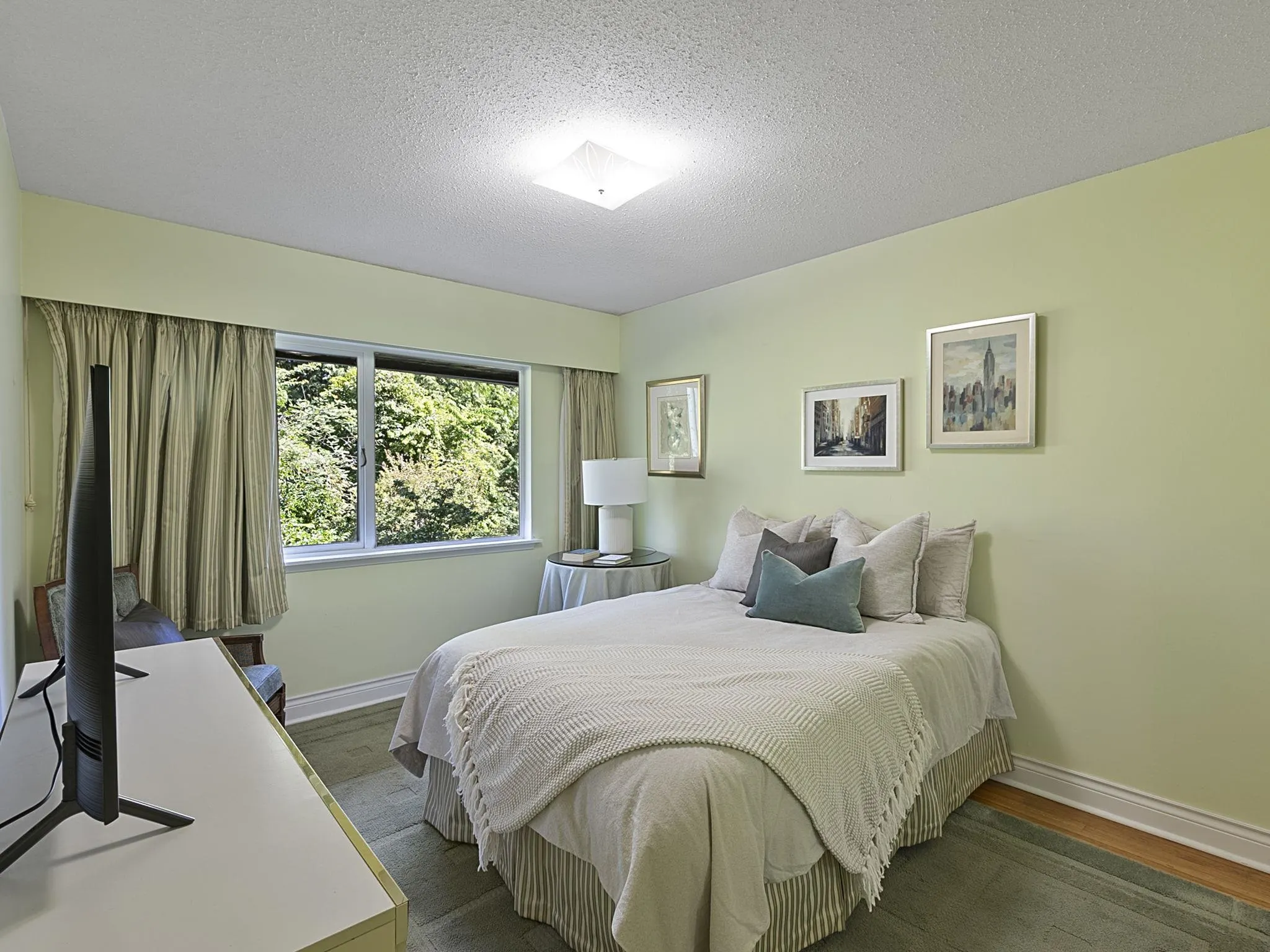 475 Southborough Drive