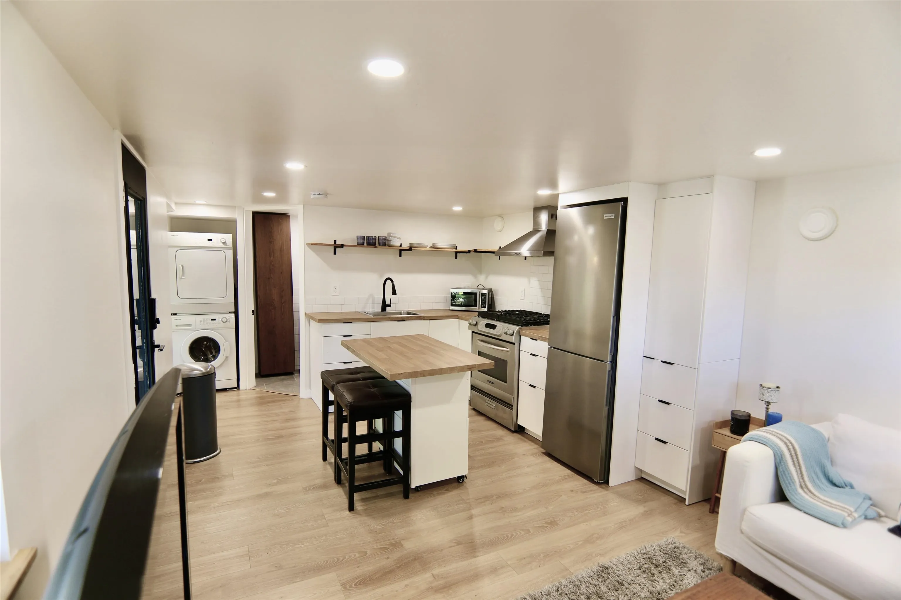 14143 Trites Road