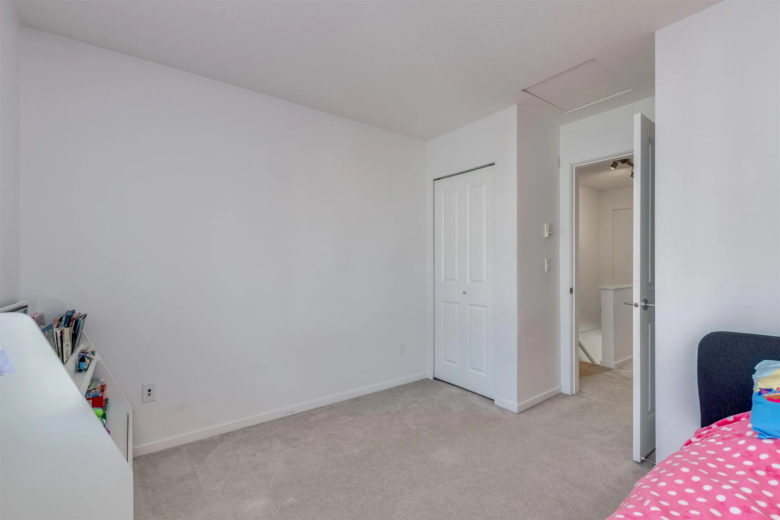 5 14955 60 Avenue