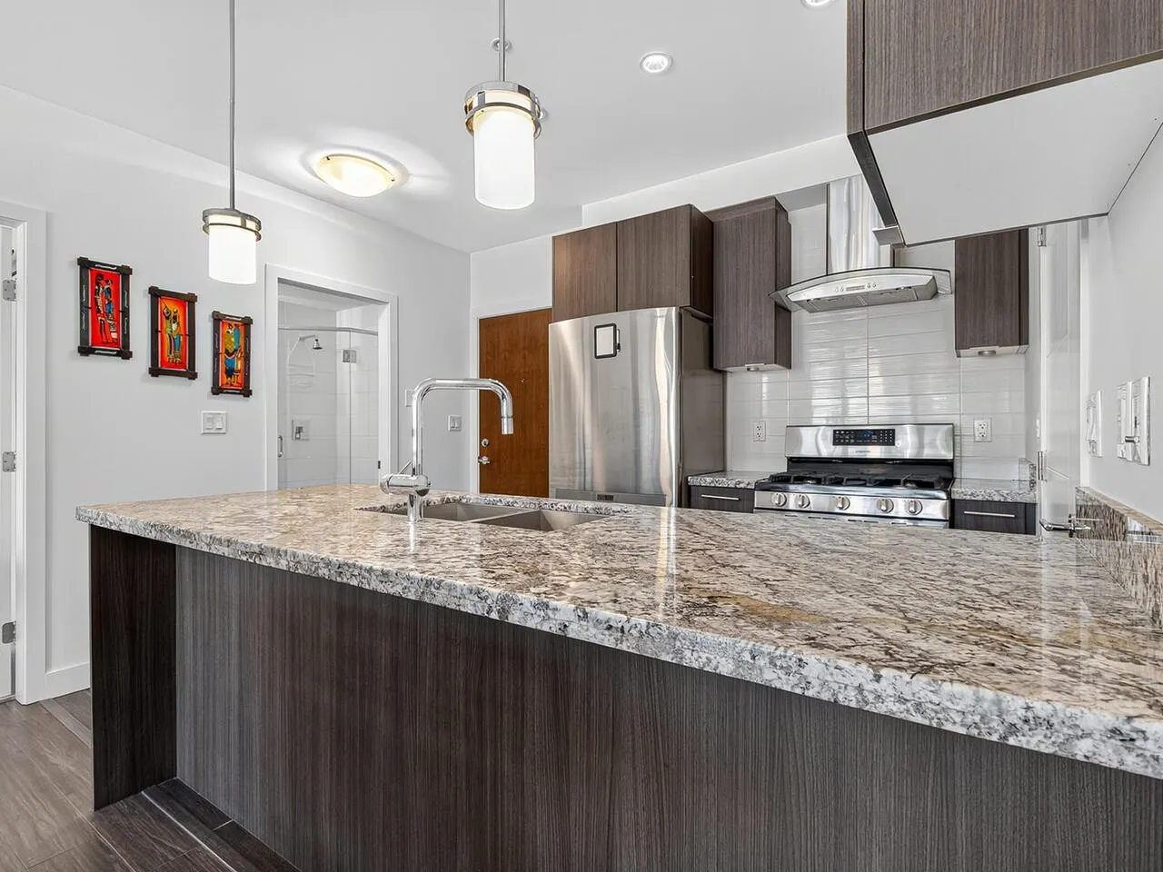 303 5688 Hastings Street