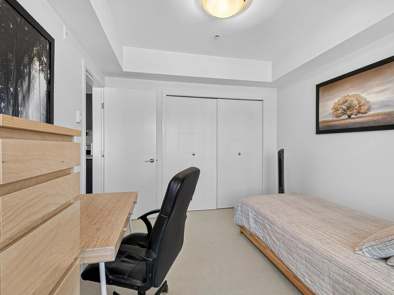 303 5688 Hastings Street