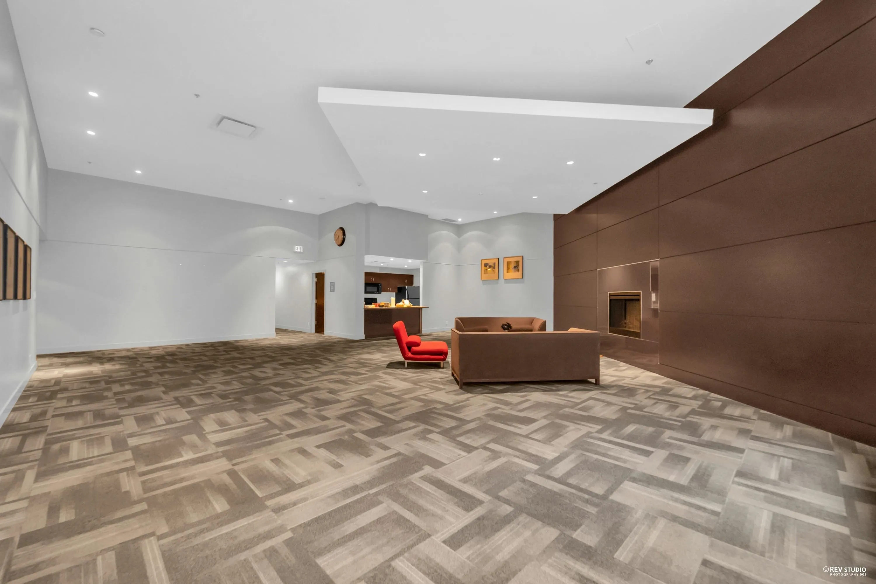 1609 938 Smithe Street