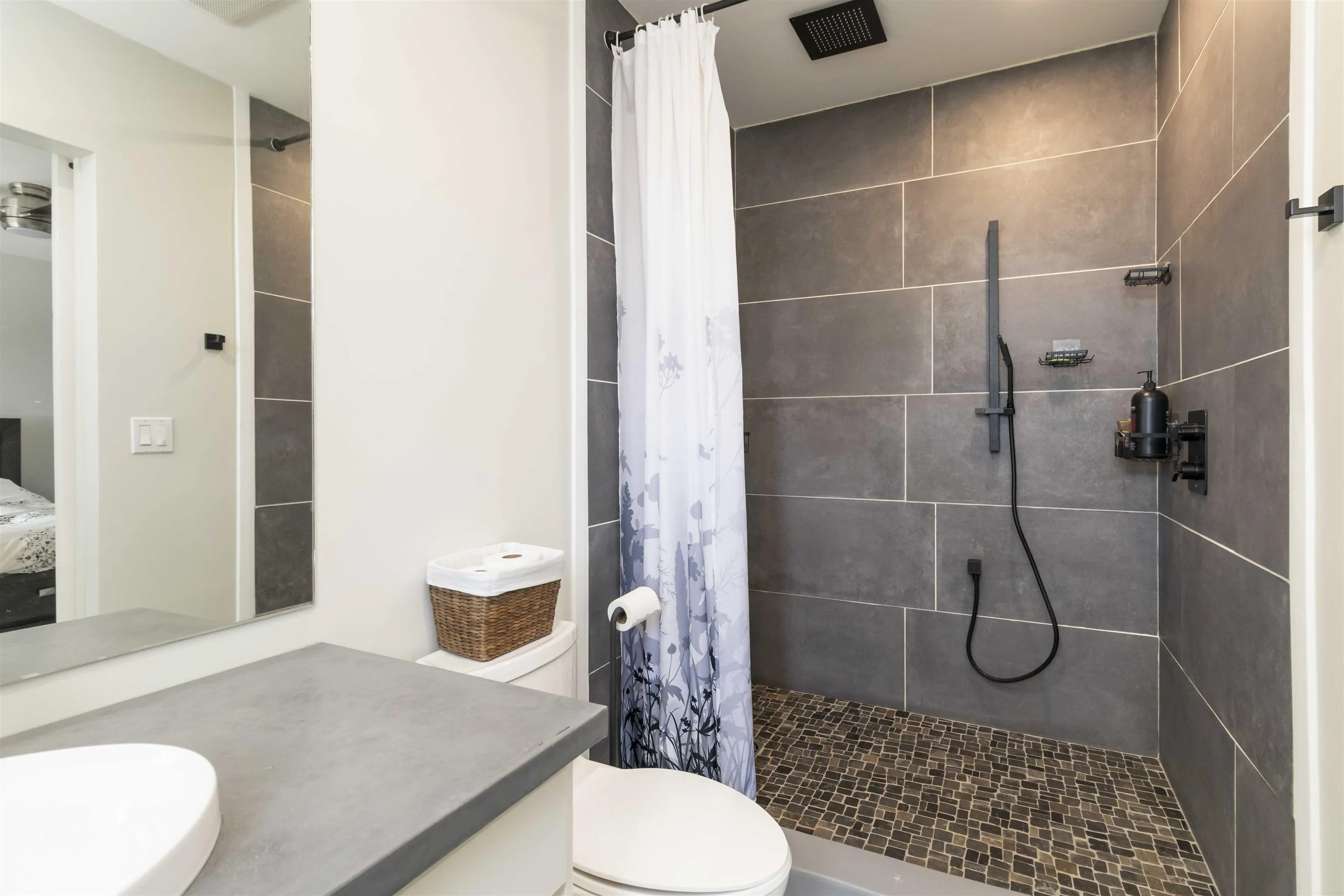 8181 Kunimoto Court