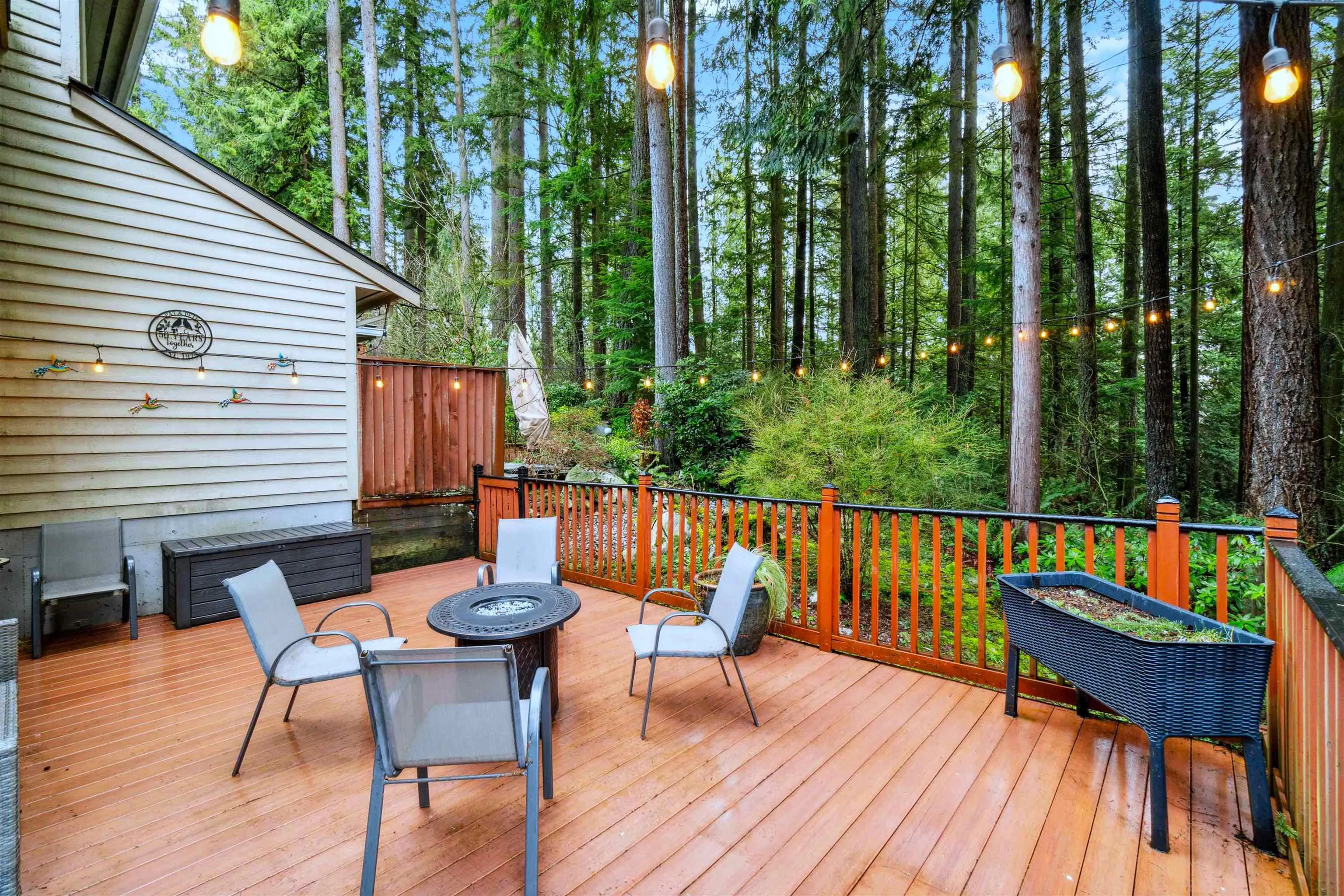 28 Deerwood Place