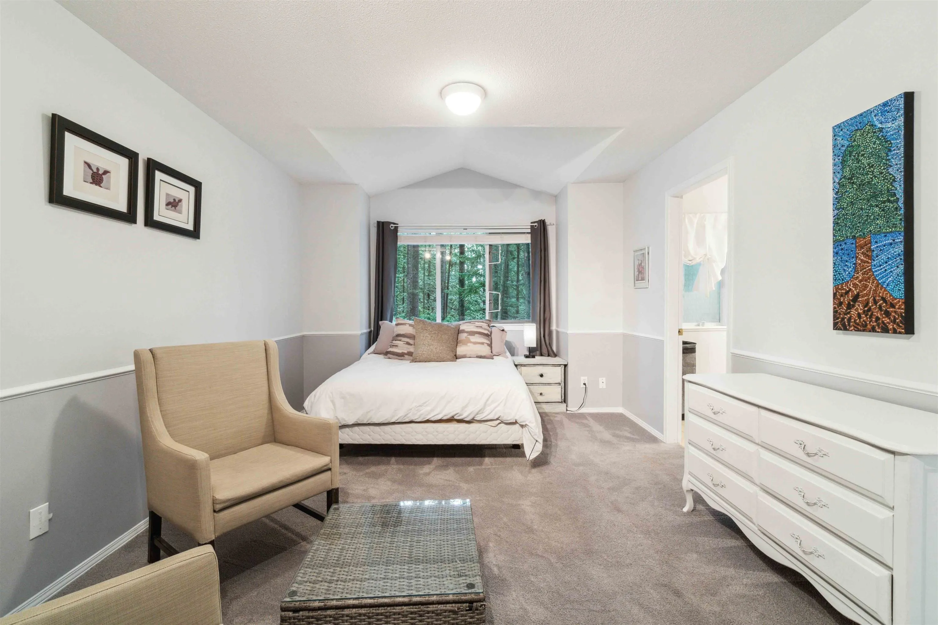 28 Deerwood Place