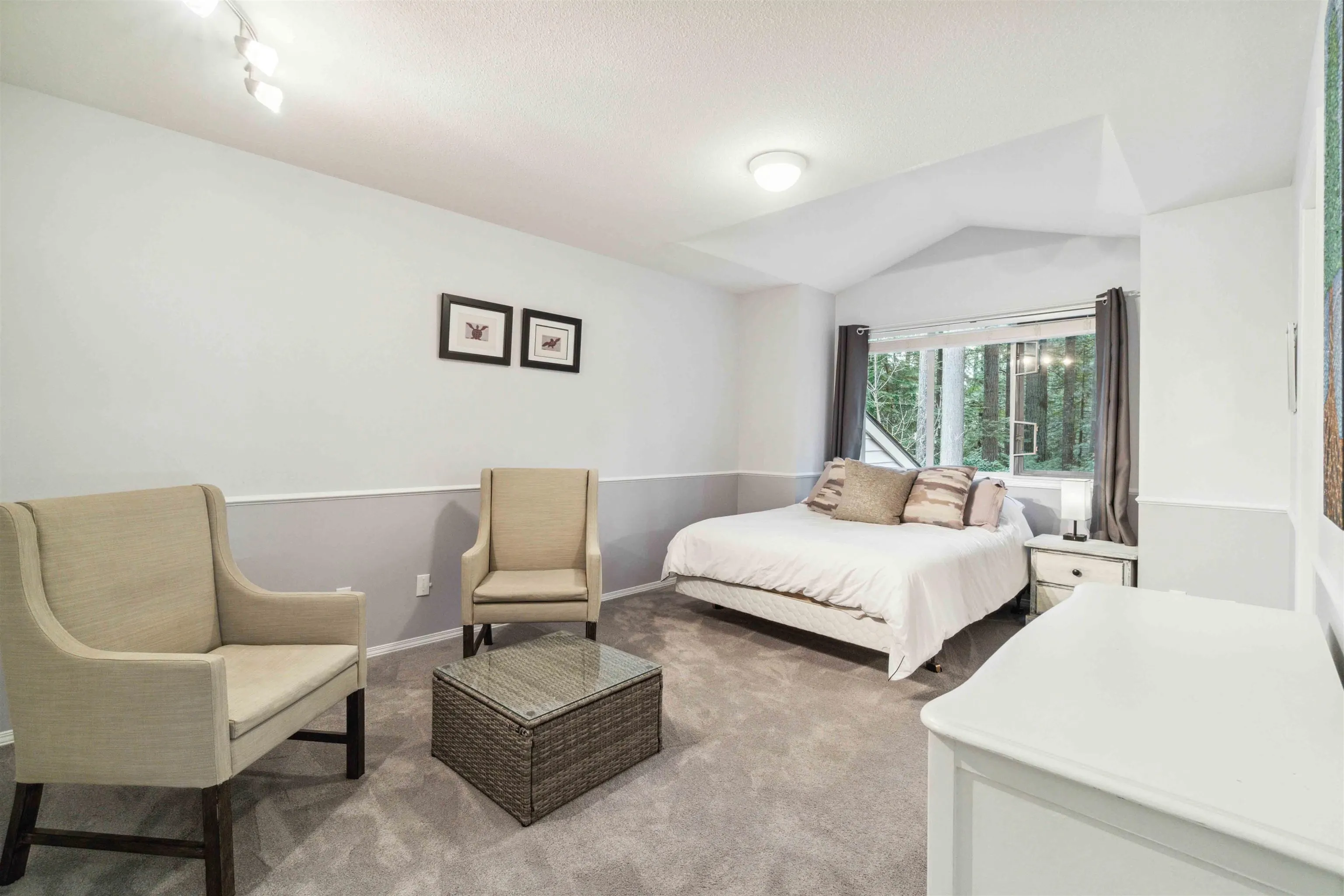 28 Deerwood Place