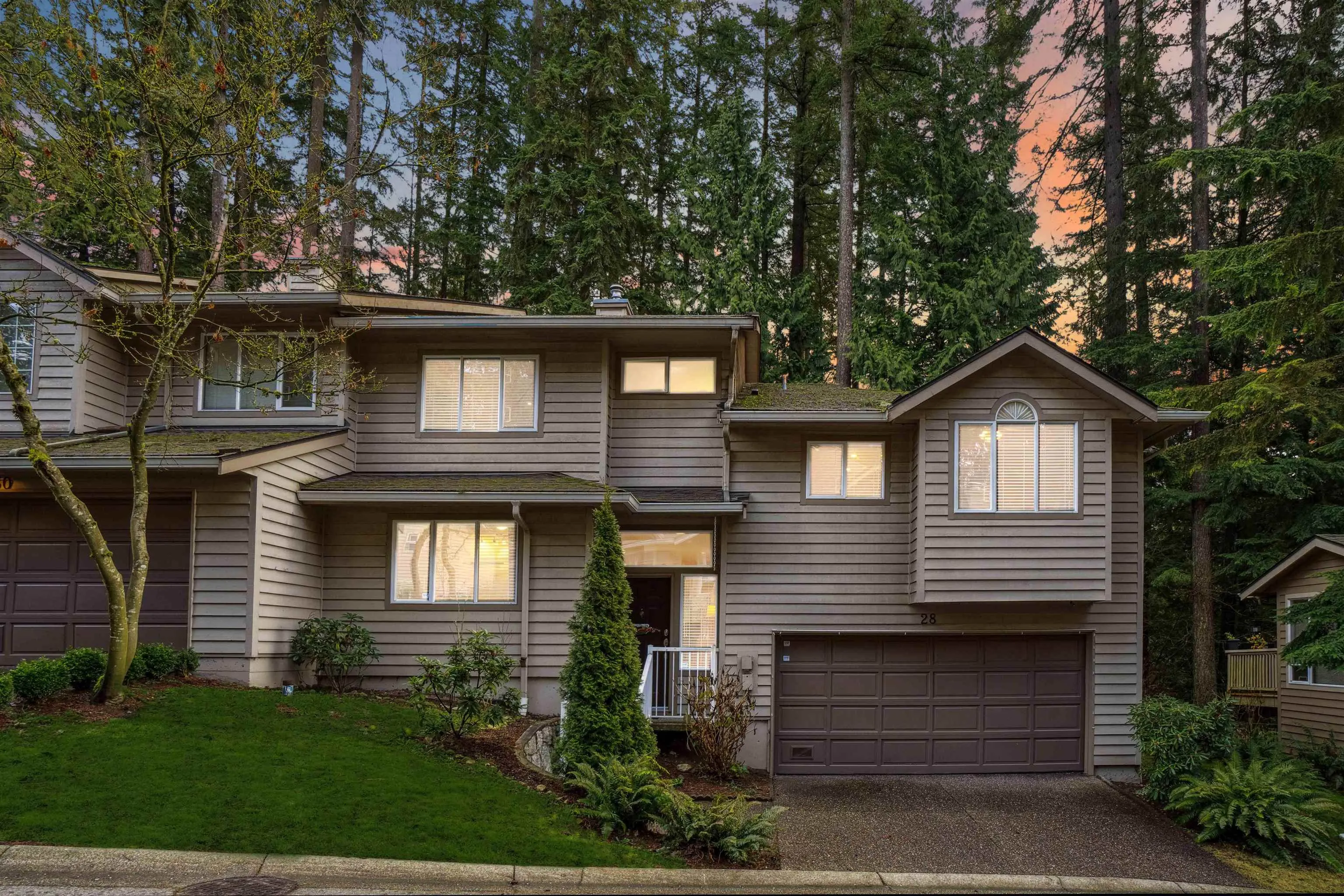 28 Deerwood Place