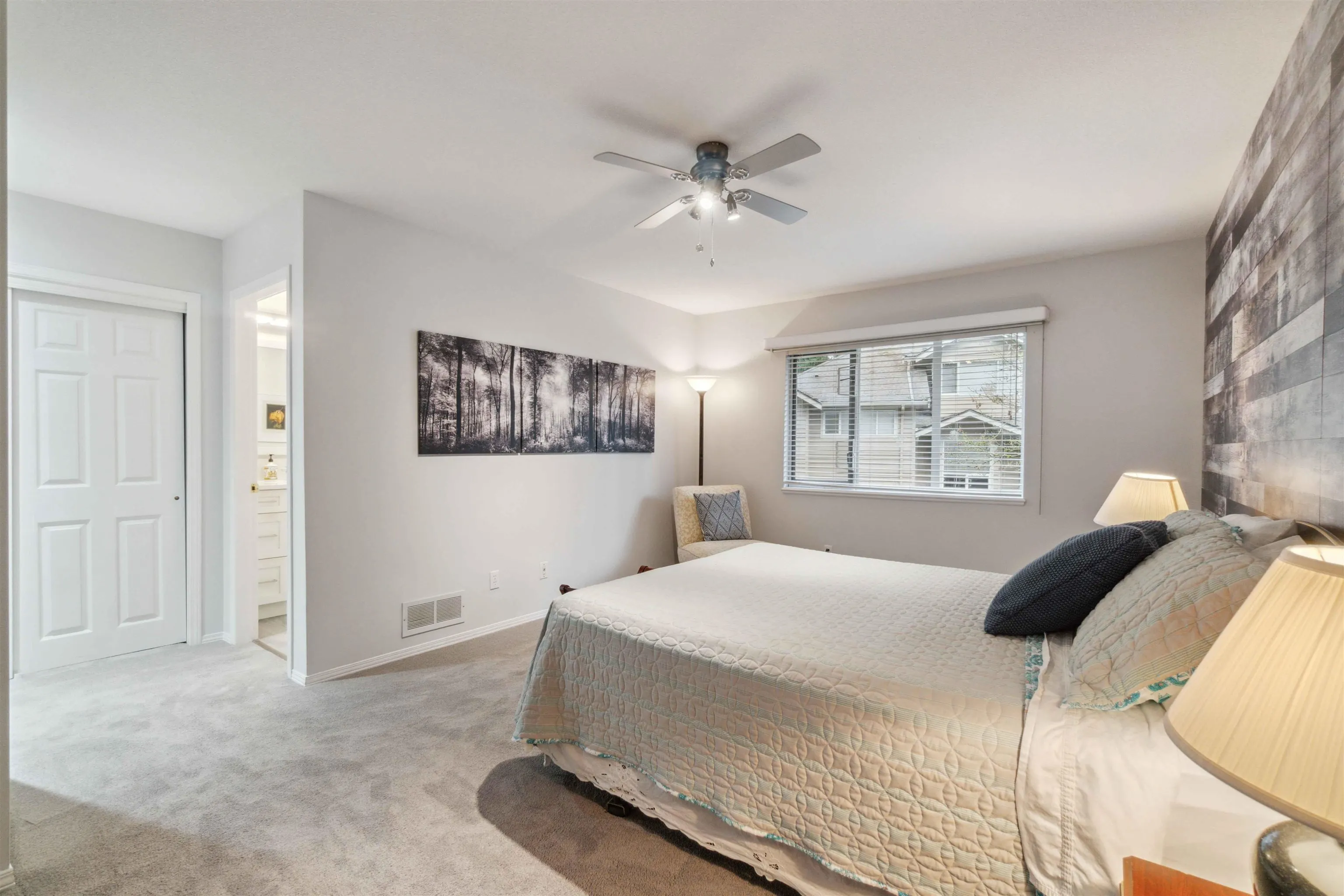 28 Deerwood Place