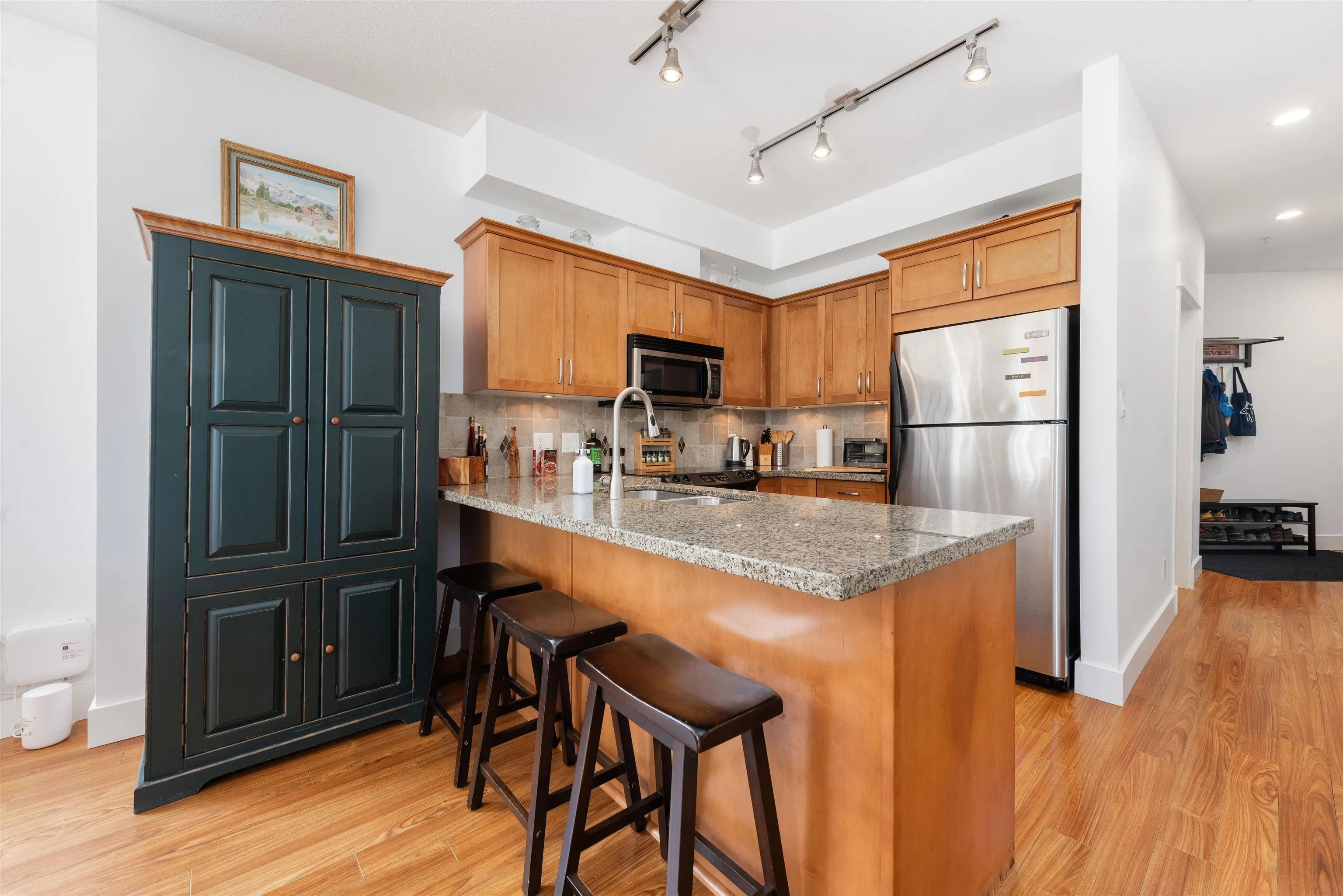 301 1336 Main Street