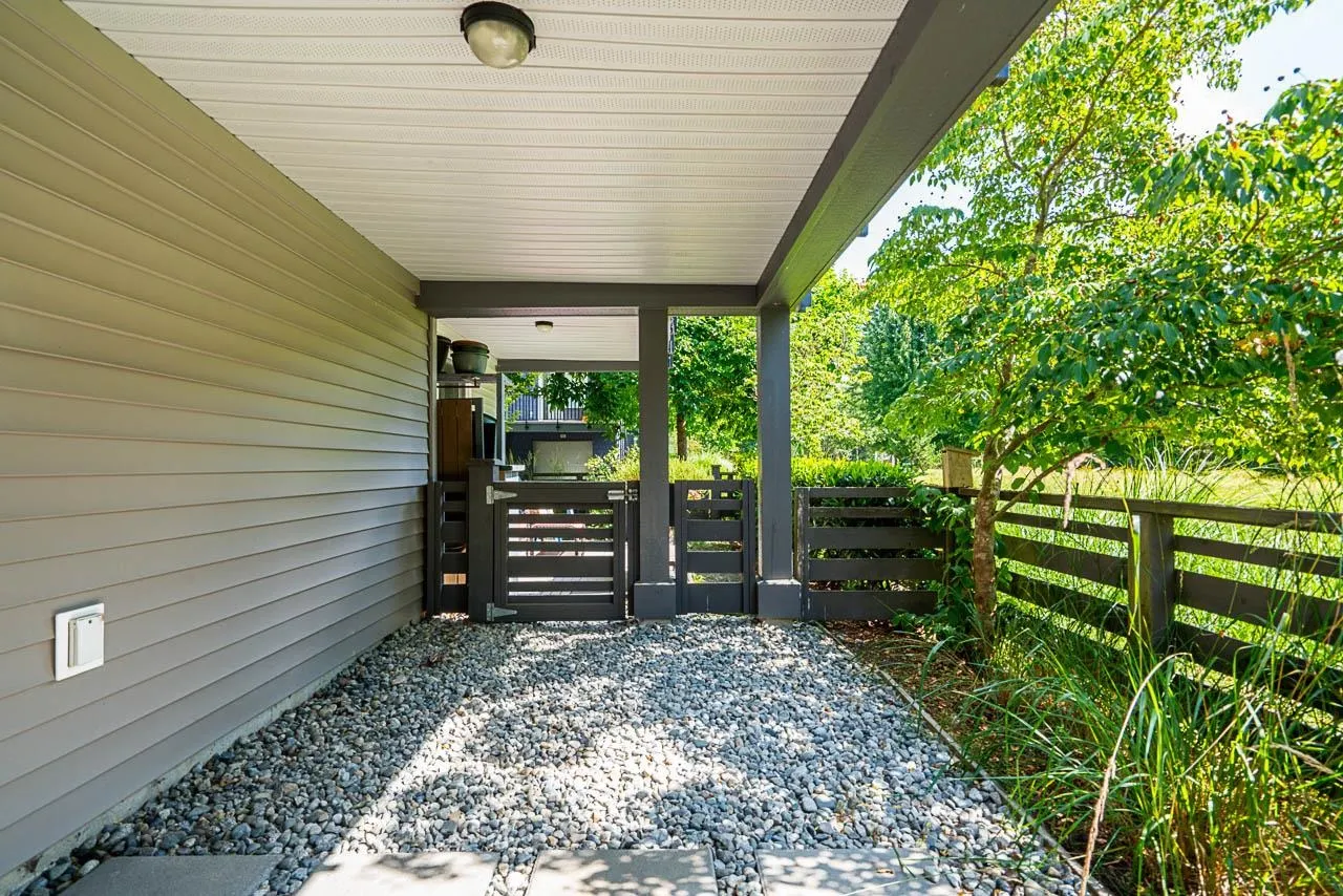 23 2332 Ranger Lane