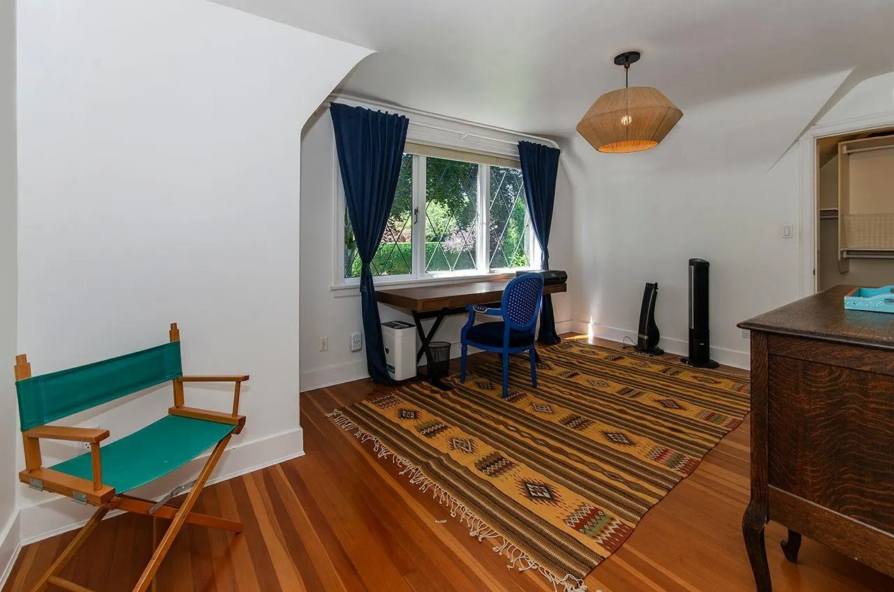 3988 Quesnel Drive
