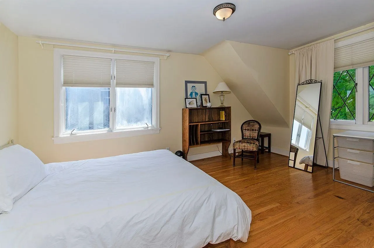3988 Quesnel Drive