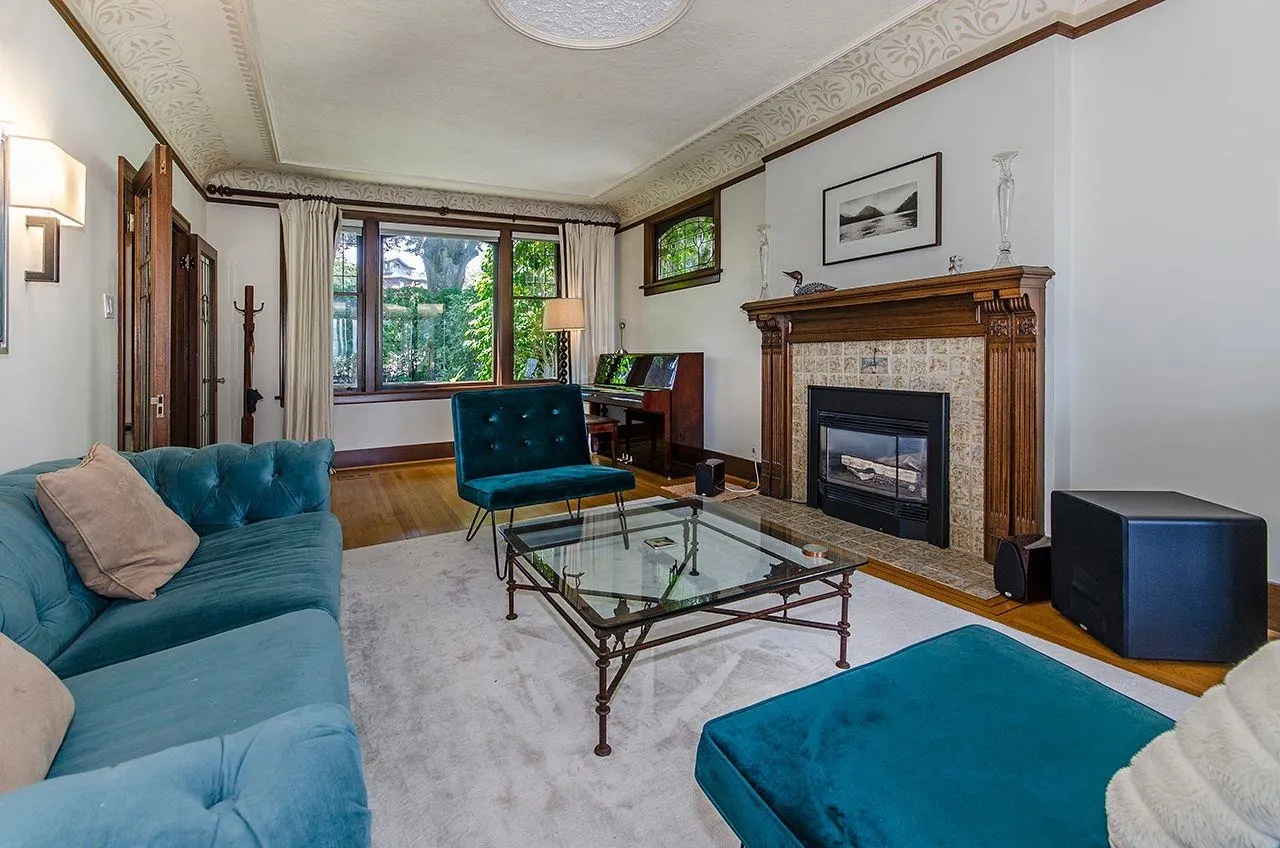3988 Quesnel Drive