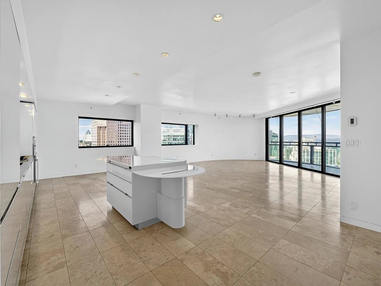 3504 838 W Hastings Street