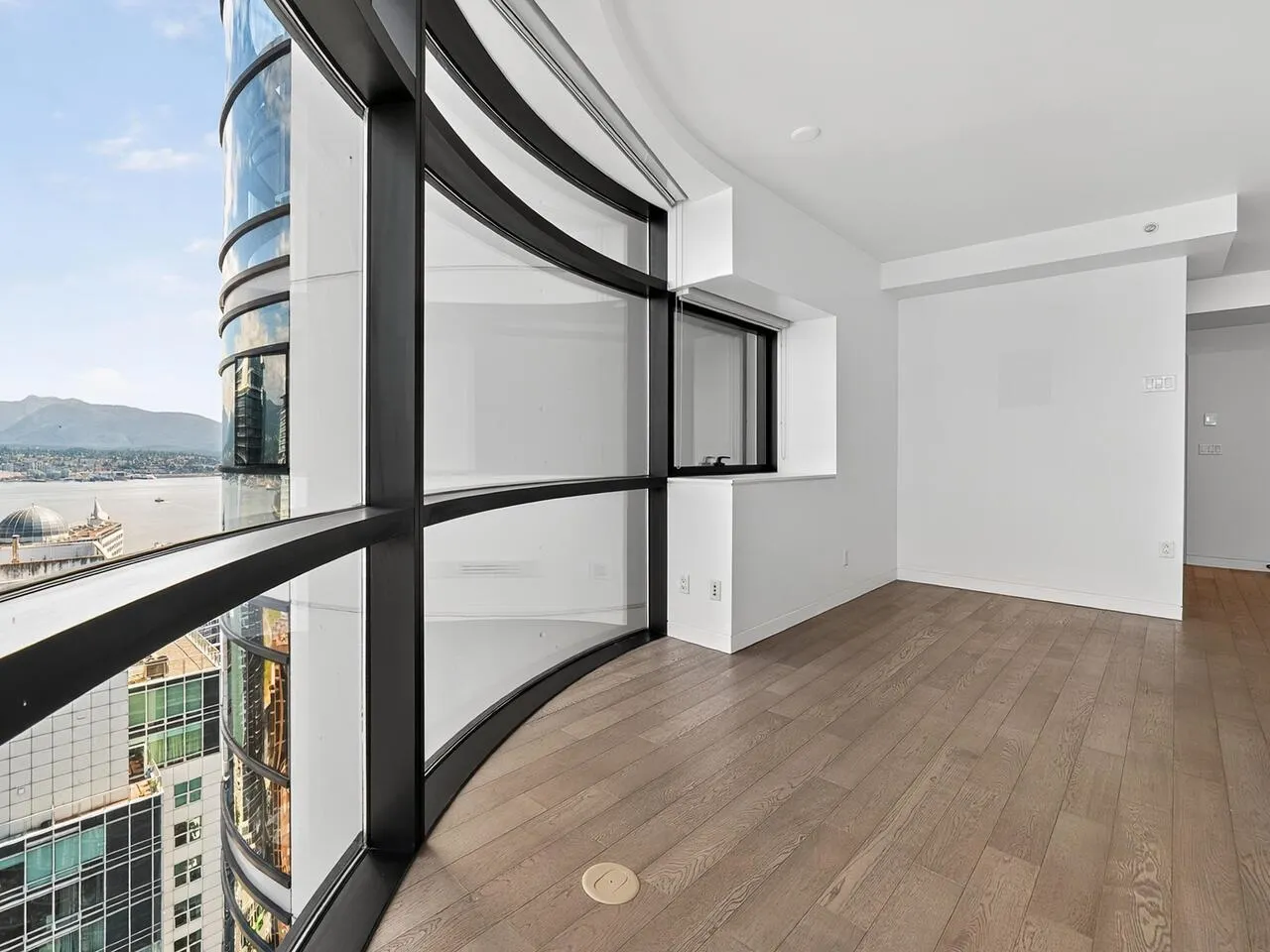 3504 838 W Hastings Street