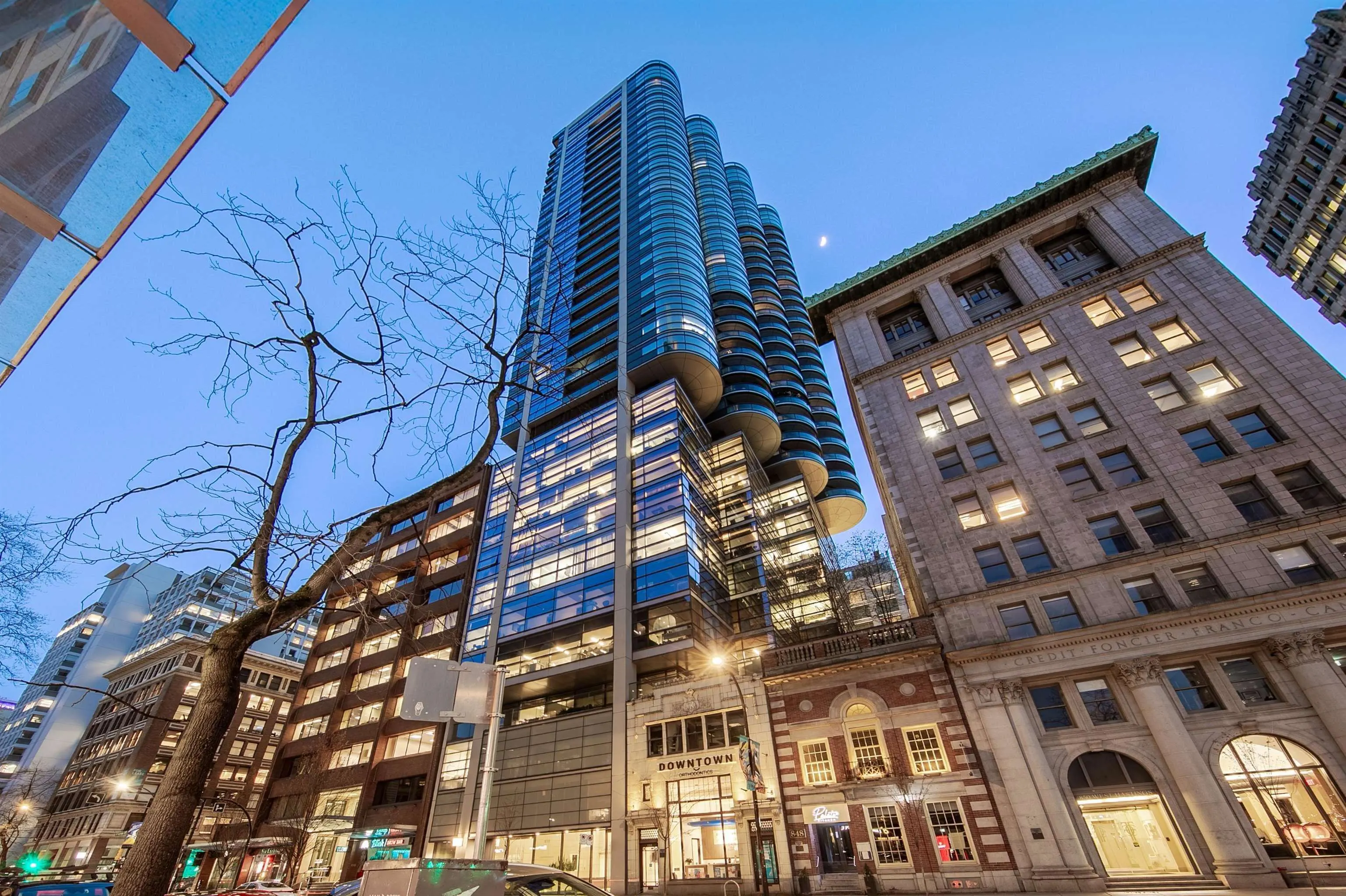 3504 838 W Hastings Street