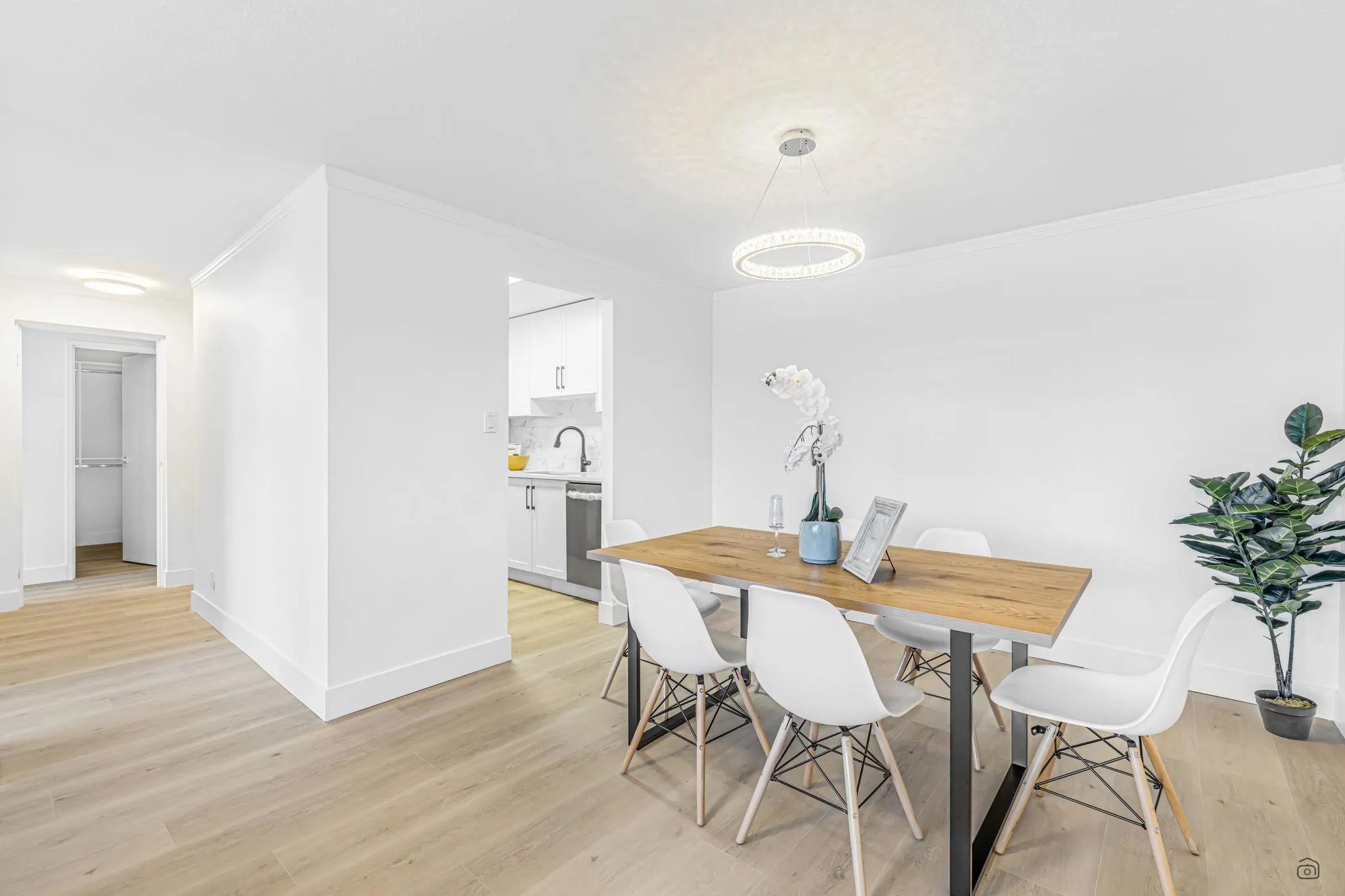 505 6651 Minoru Boulevard