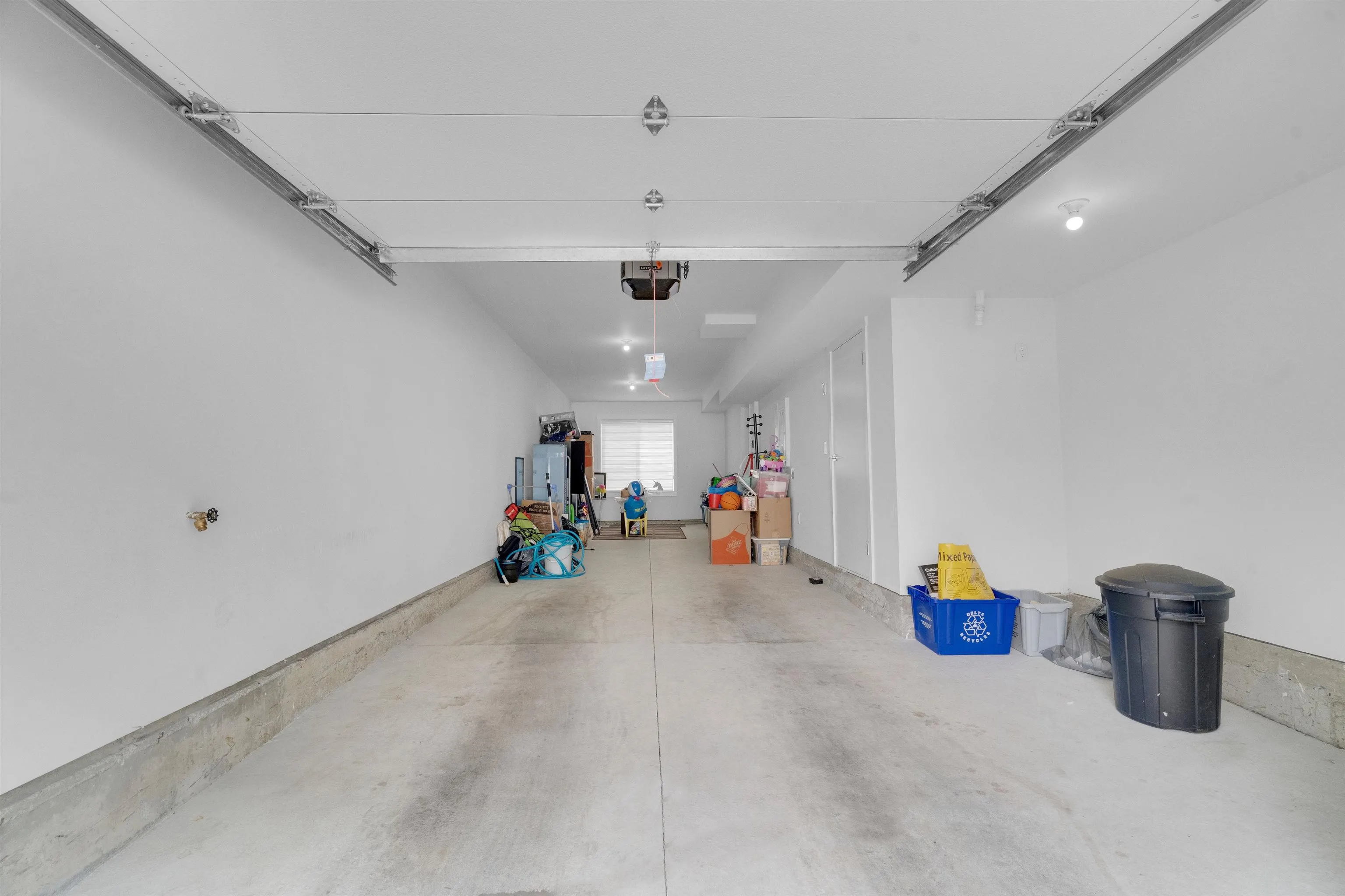 23 11556 72a Avenue