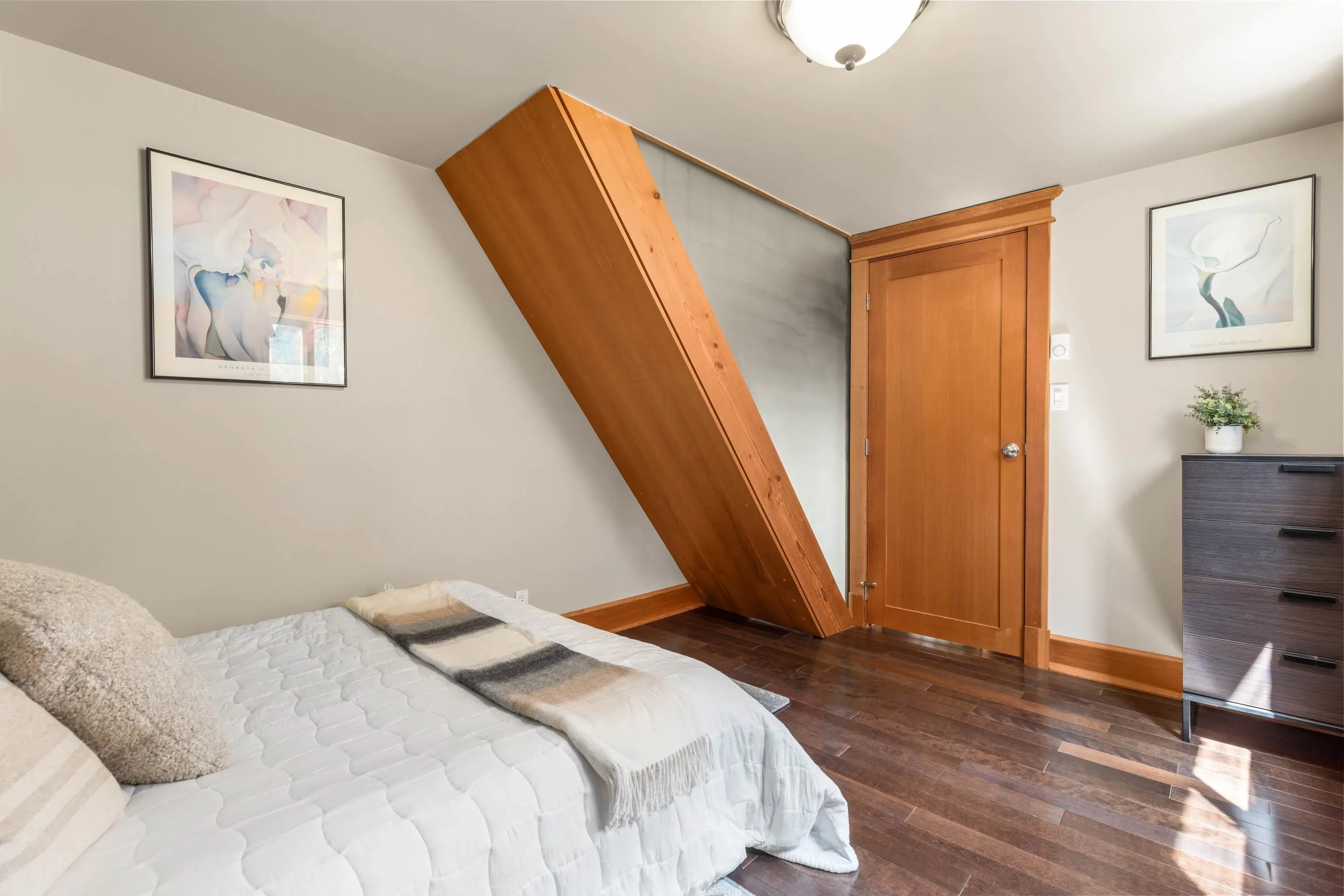 9380 Emerald Drive